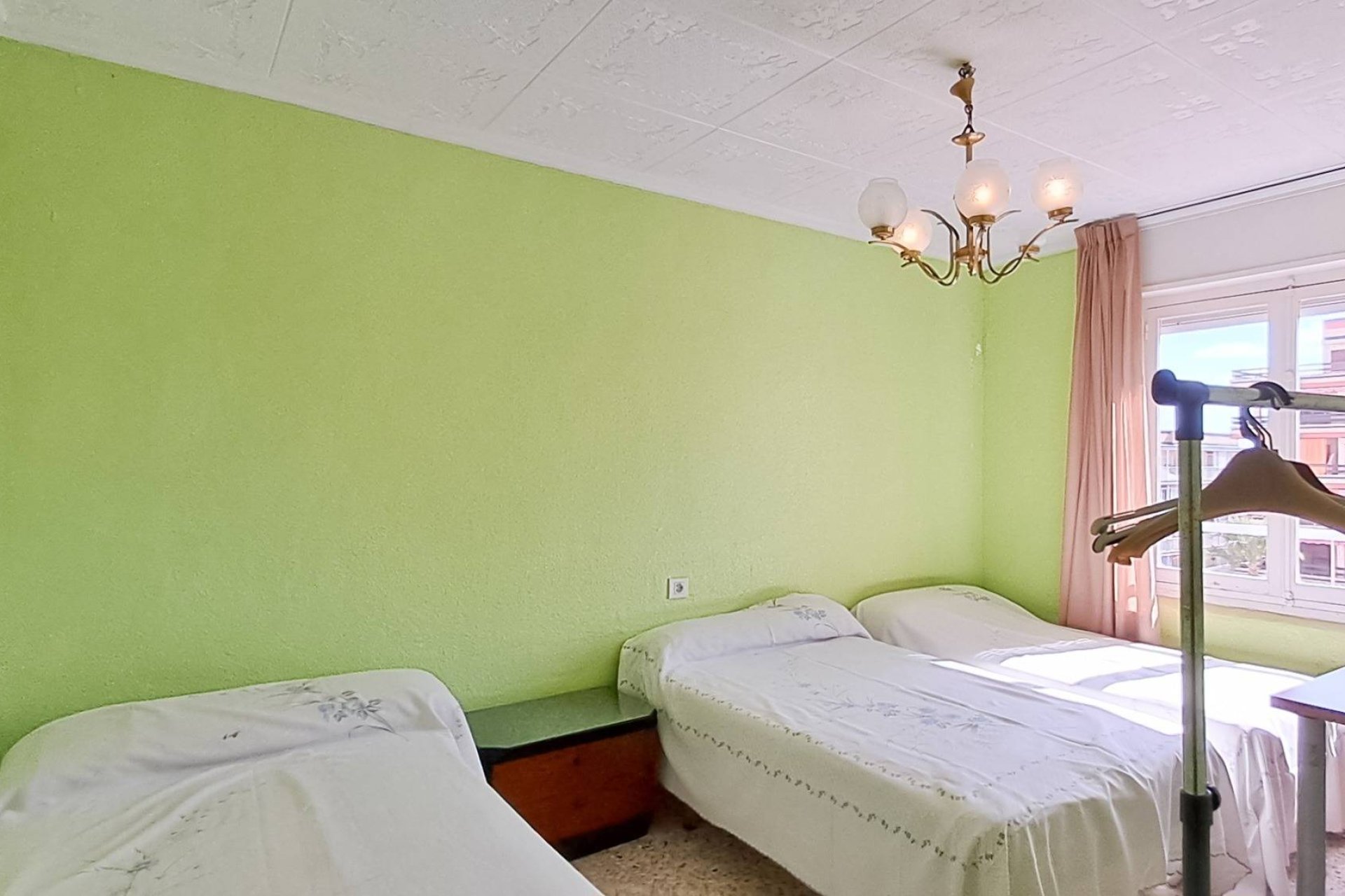 Resale - Penthouse -
Torrevieja - Playa De Los Naufragos