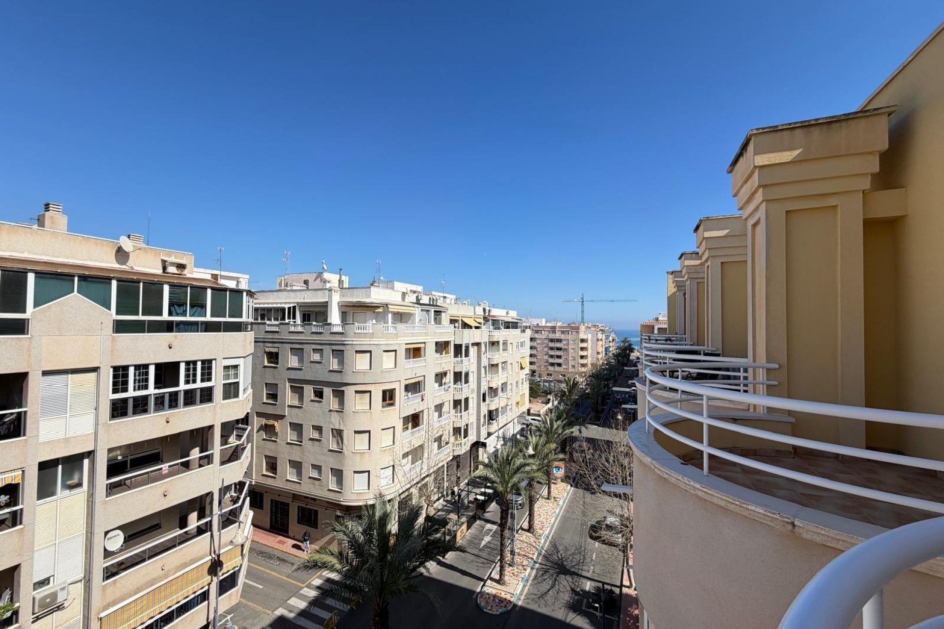 Resale - Penthouse -
Torrevieja - Playa del Cura