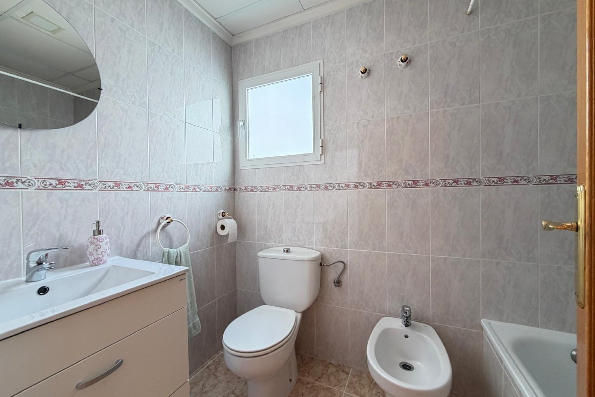 Resale - Penthouse -
Torrevieja - Playa del Cura