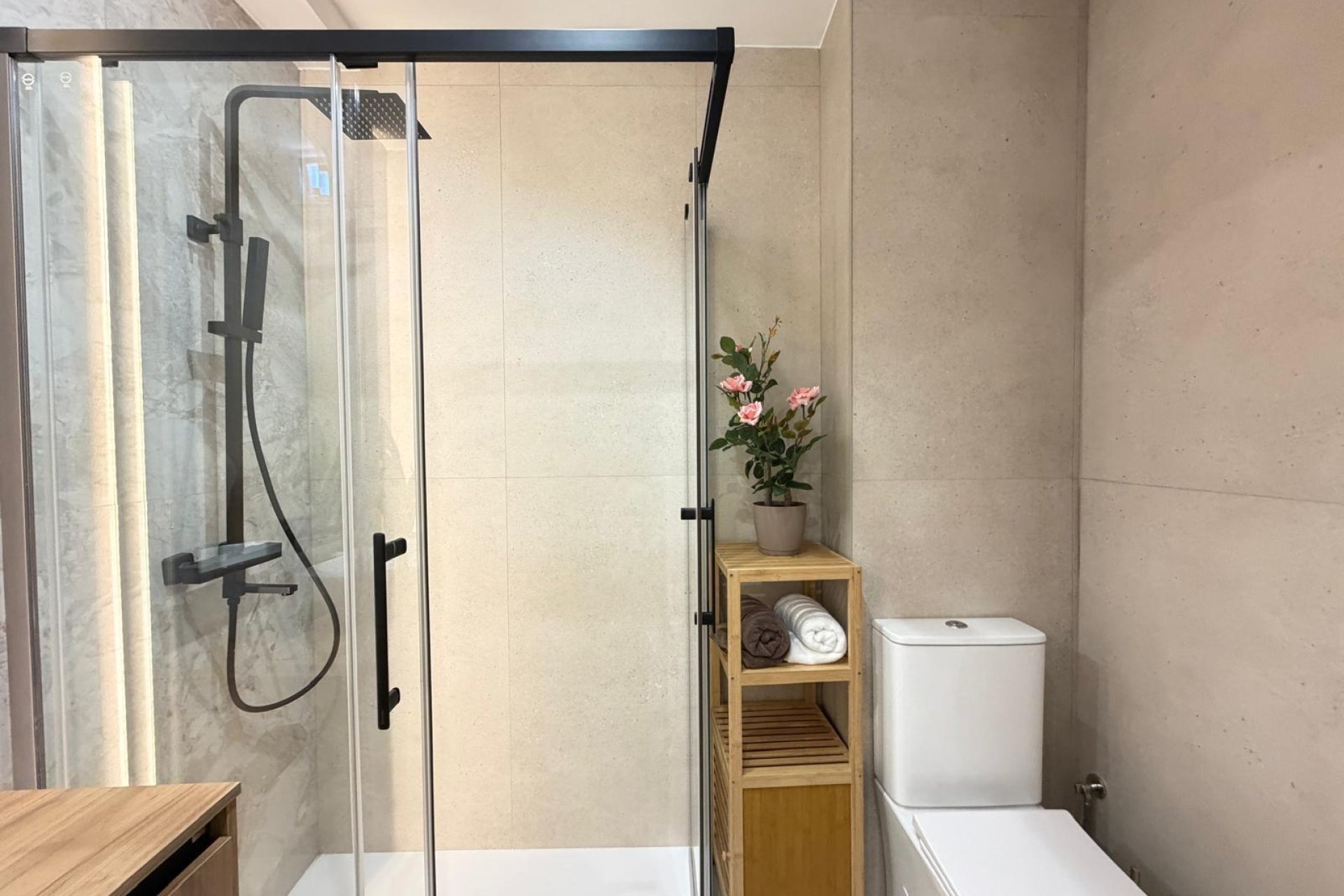 Resale - Penthouse -
Torrevieja - Playa del Cura