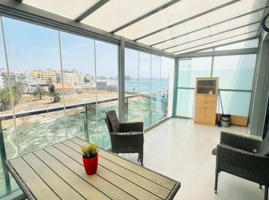 Resale - Penthouse -
Torrevieja - Playa del Cura