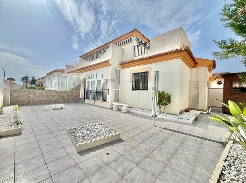 Resale - Quad House -
Orihuela Costa - Playa Flamenca