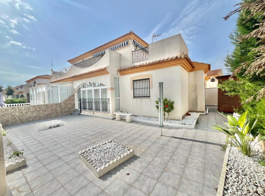 Resale - Quad House -
Orihuela Costa - Playa Flamenca
