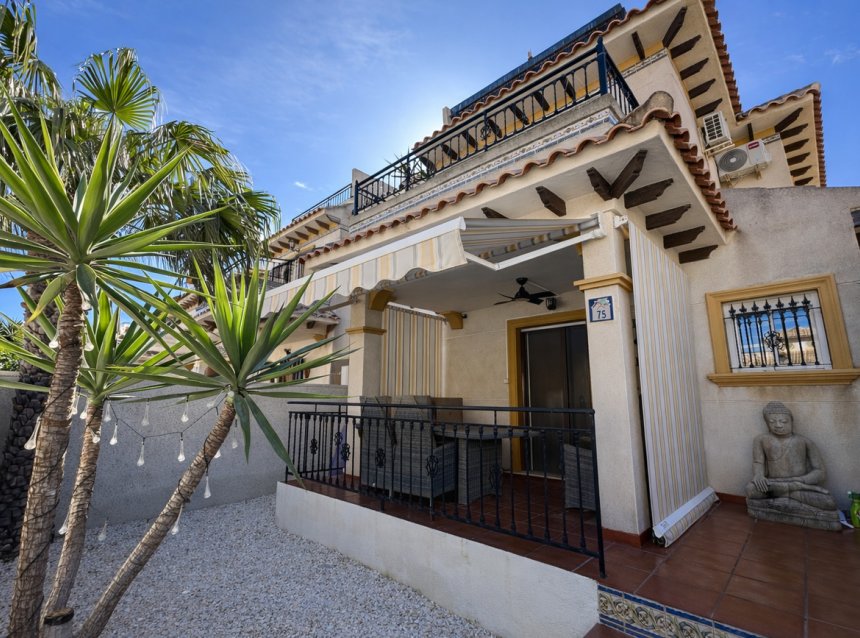 Resale - Quad House -
Orihuela Costa - Villa's San Jose IV