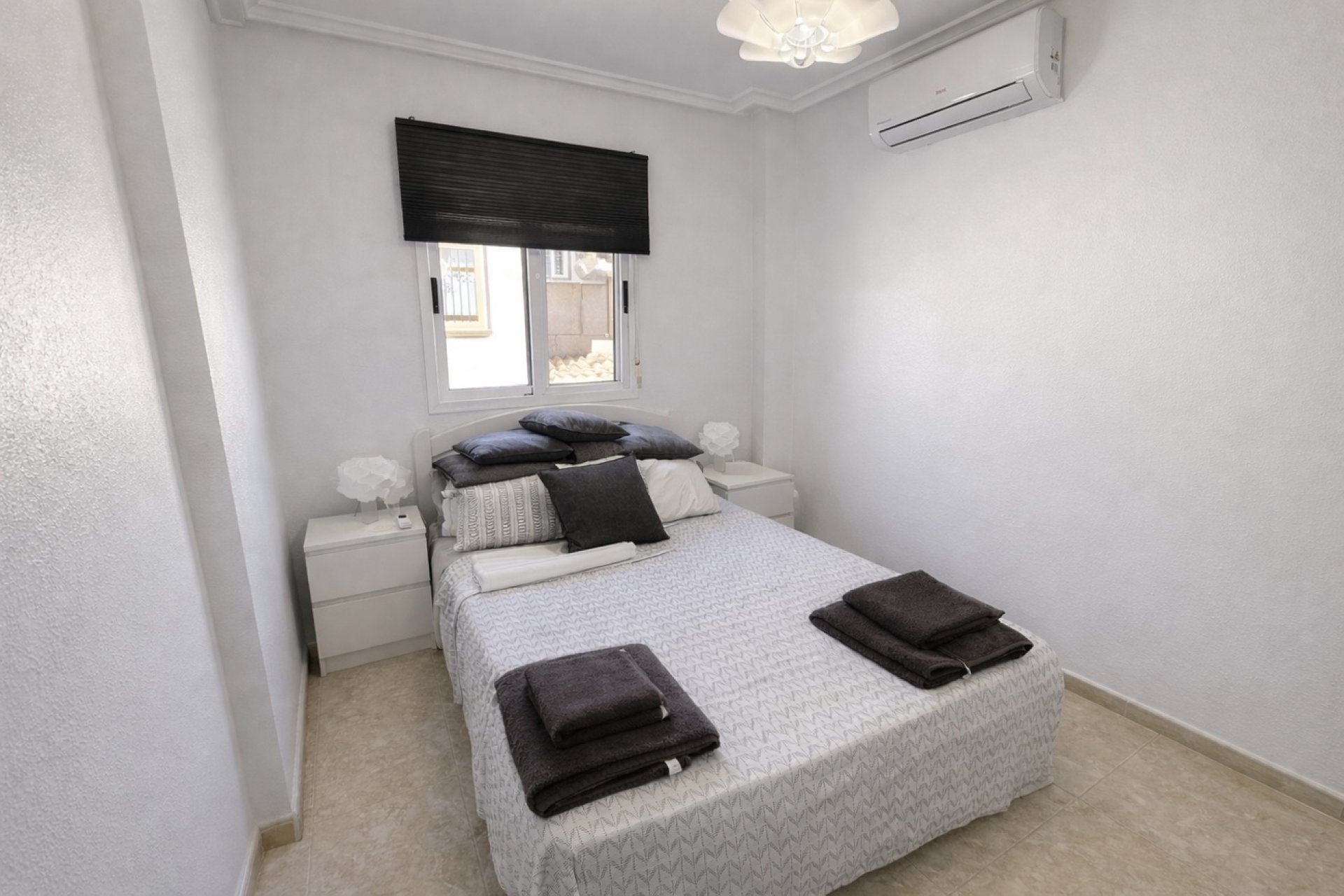 Resale - Quad House -
Orihuela Costa - Villa's San Jose IV