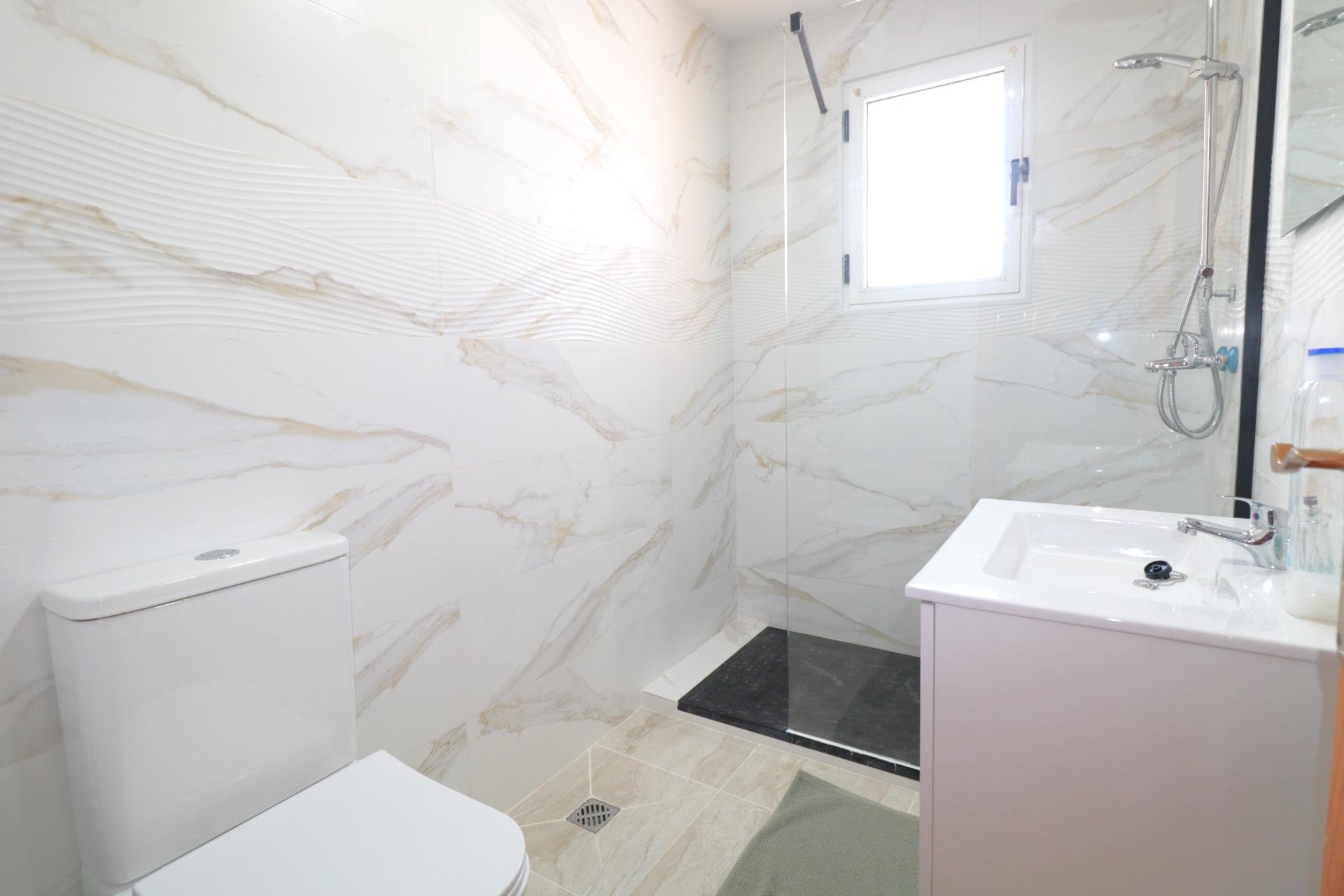 Resale - Quad House -
Torrevieja - Carrefour