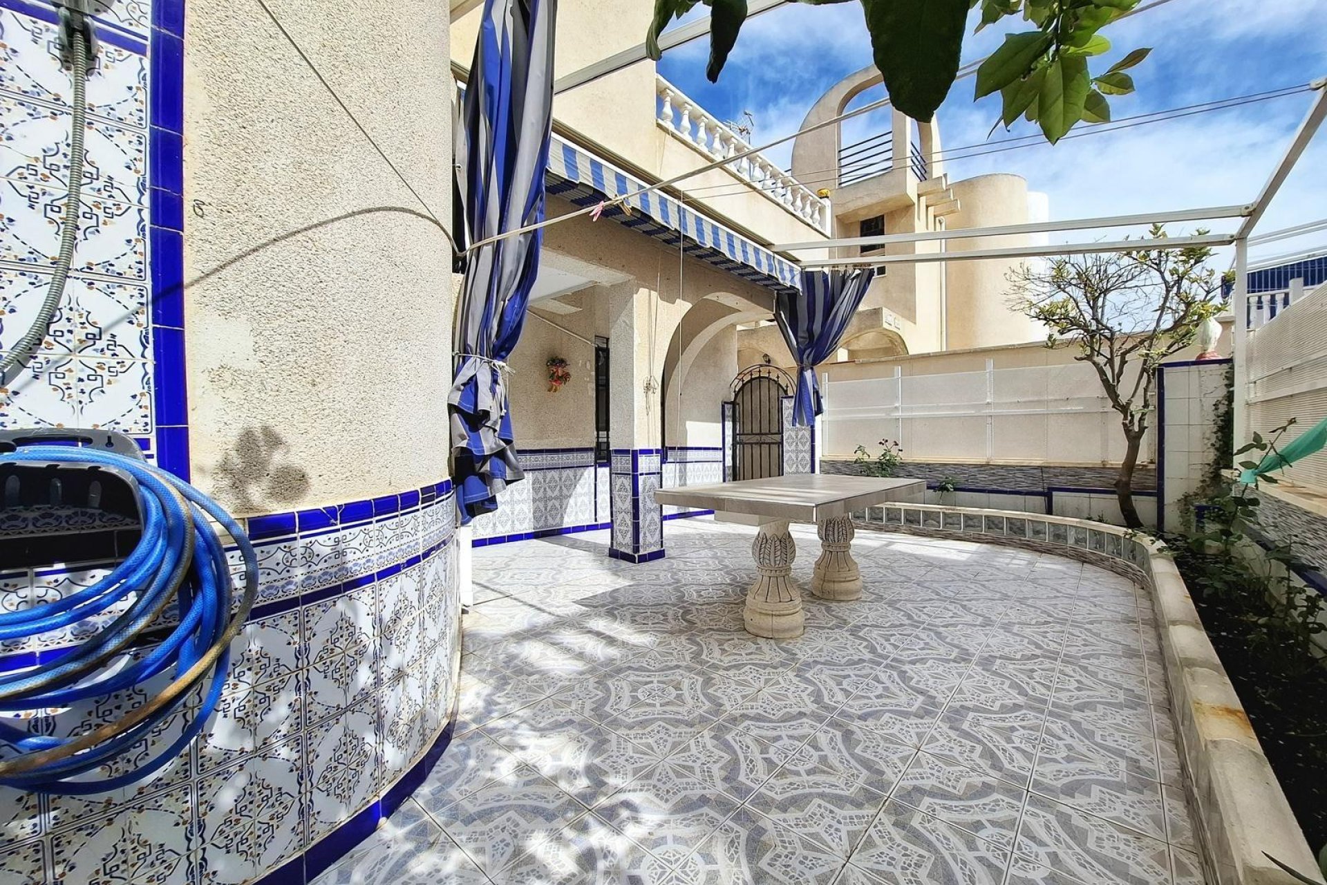 Resale - Quad House -
Torrevieja - Carrefour