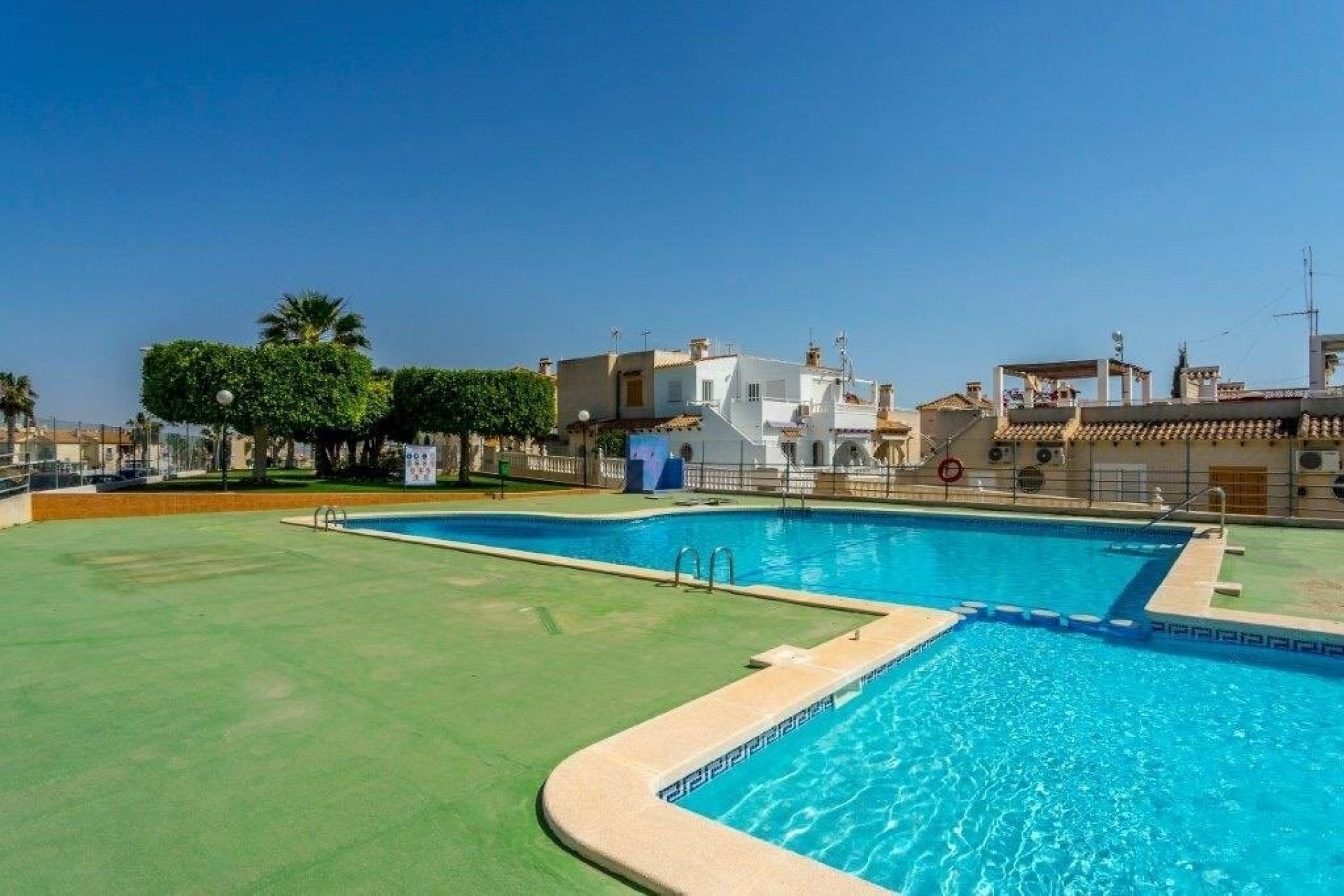 Resale - Quad House -
Torrevieja - Los Altos