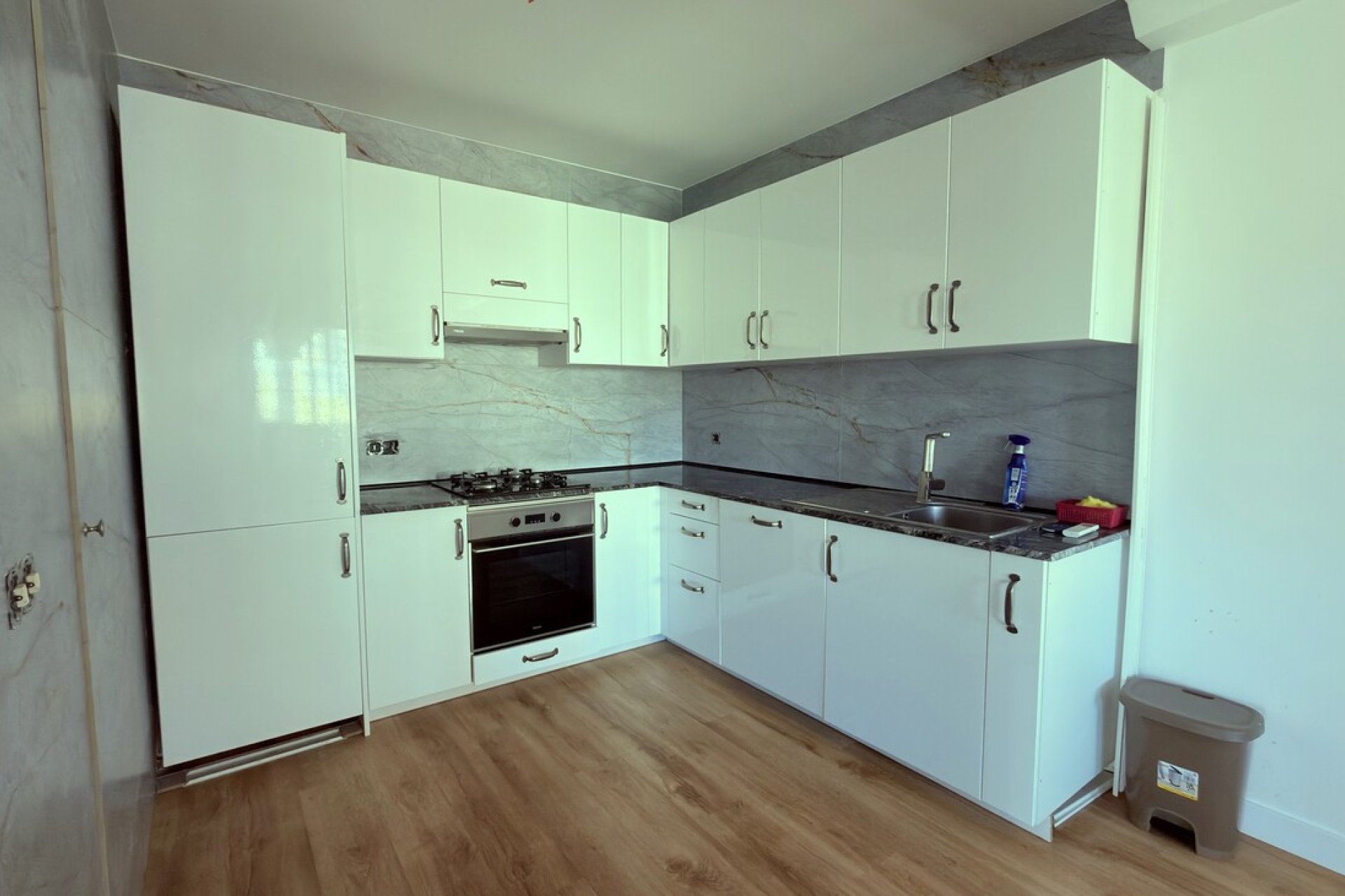 Resale - Semi Detached -
El Galan - Inland