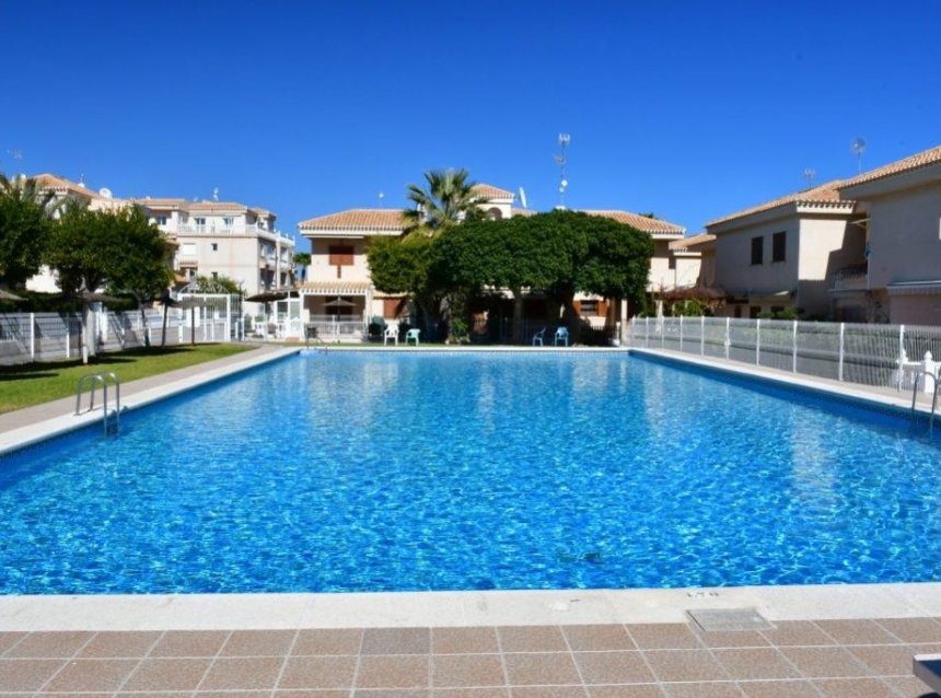 Resale - Semi Detached -
Orihuela Costa - Playa Flamenca