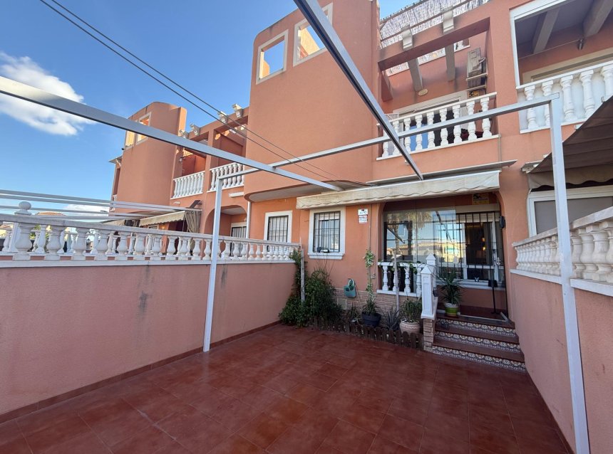 Resale - Semi Detached -
Torrevieja - El Limonar