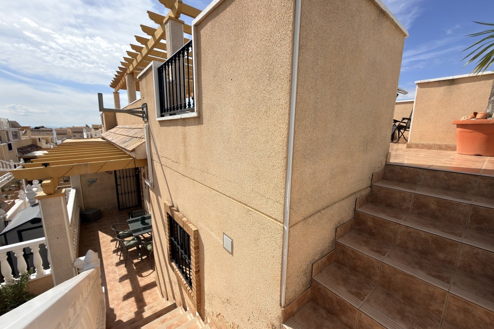 Resale - Semi Detached -
Villamartin - Costa Blanca