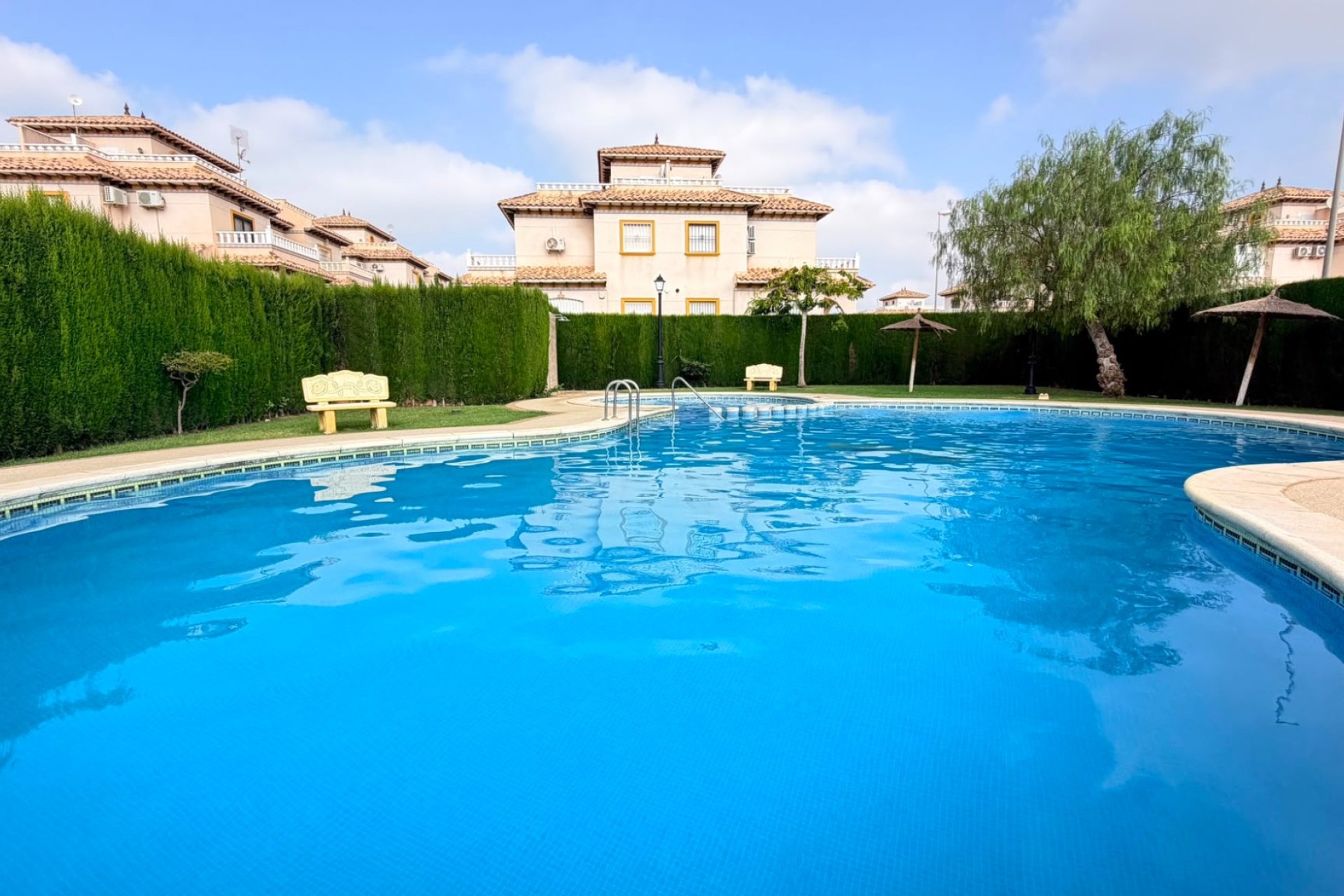 Resale - Town House -
Cabo Roig - Costa Blanca