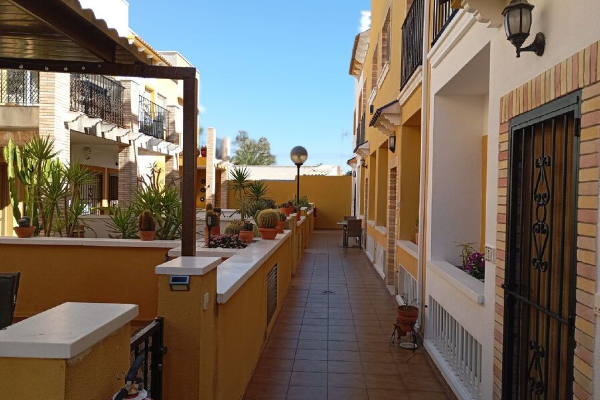 Resale - Town House -
Catral - Costa Blanca