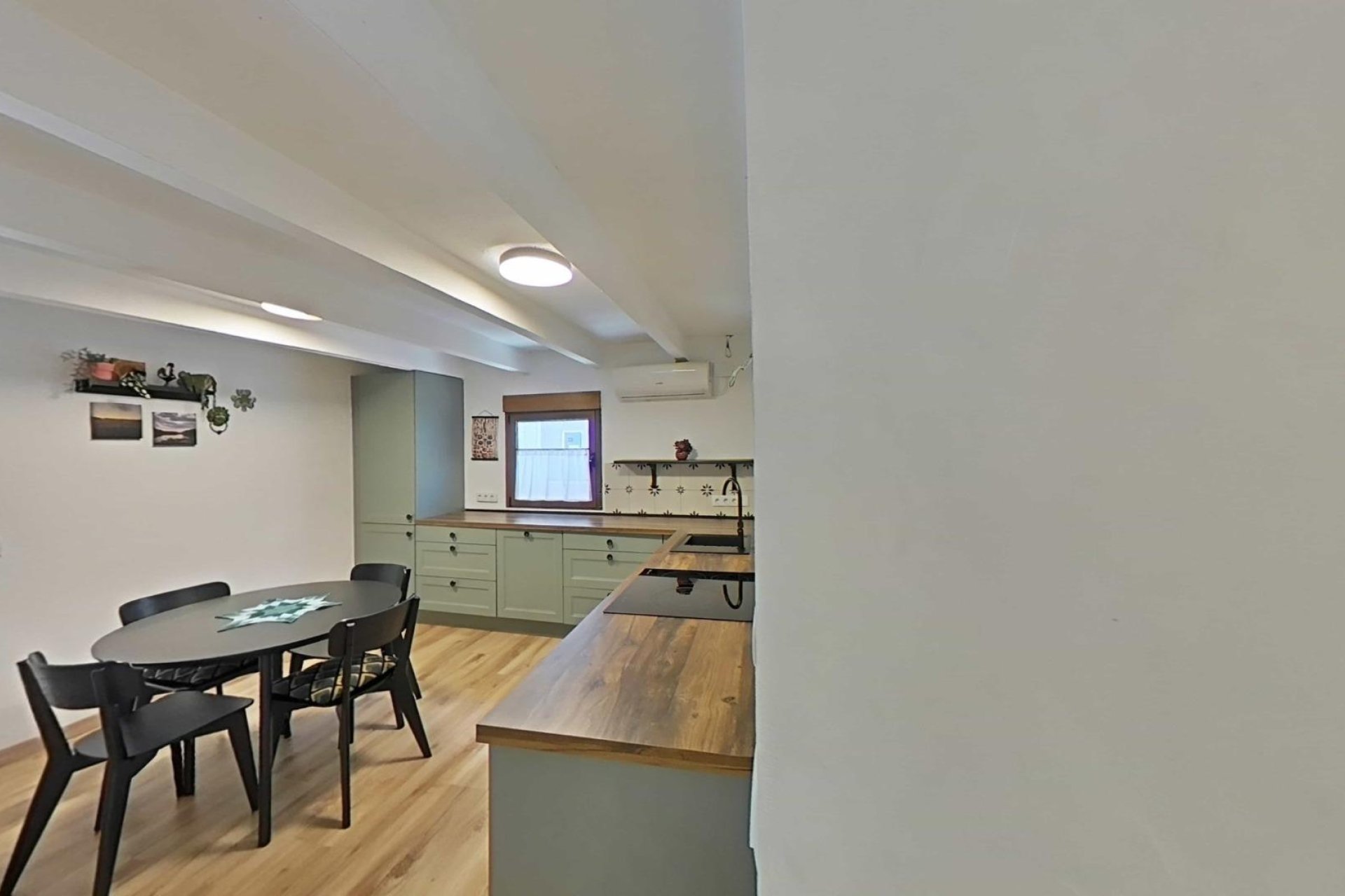 Resale - Town House -
Formentera del Segura - Centro