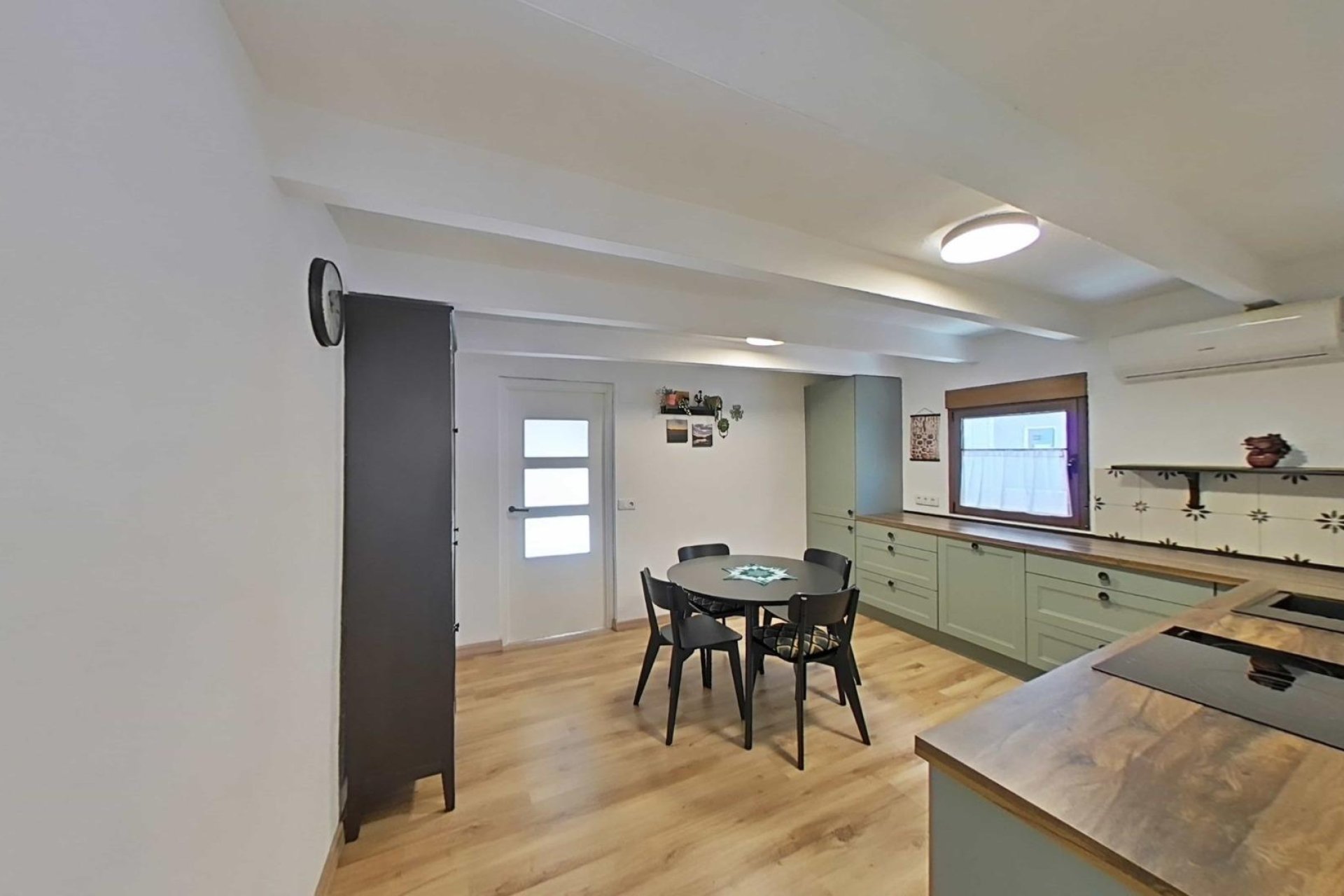 Resale - Town House -
Formentera del Segura - Centro