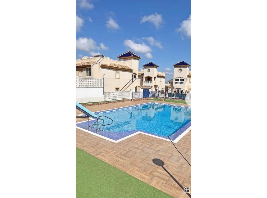 Resale - Town House -
Guardamar del Segura - El Edén - Los Estaños