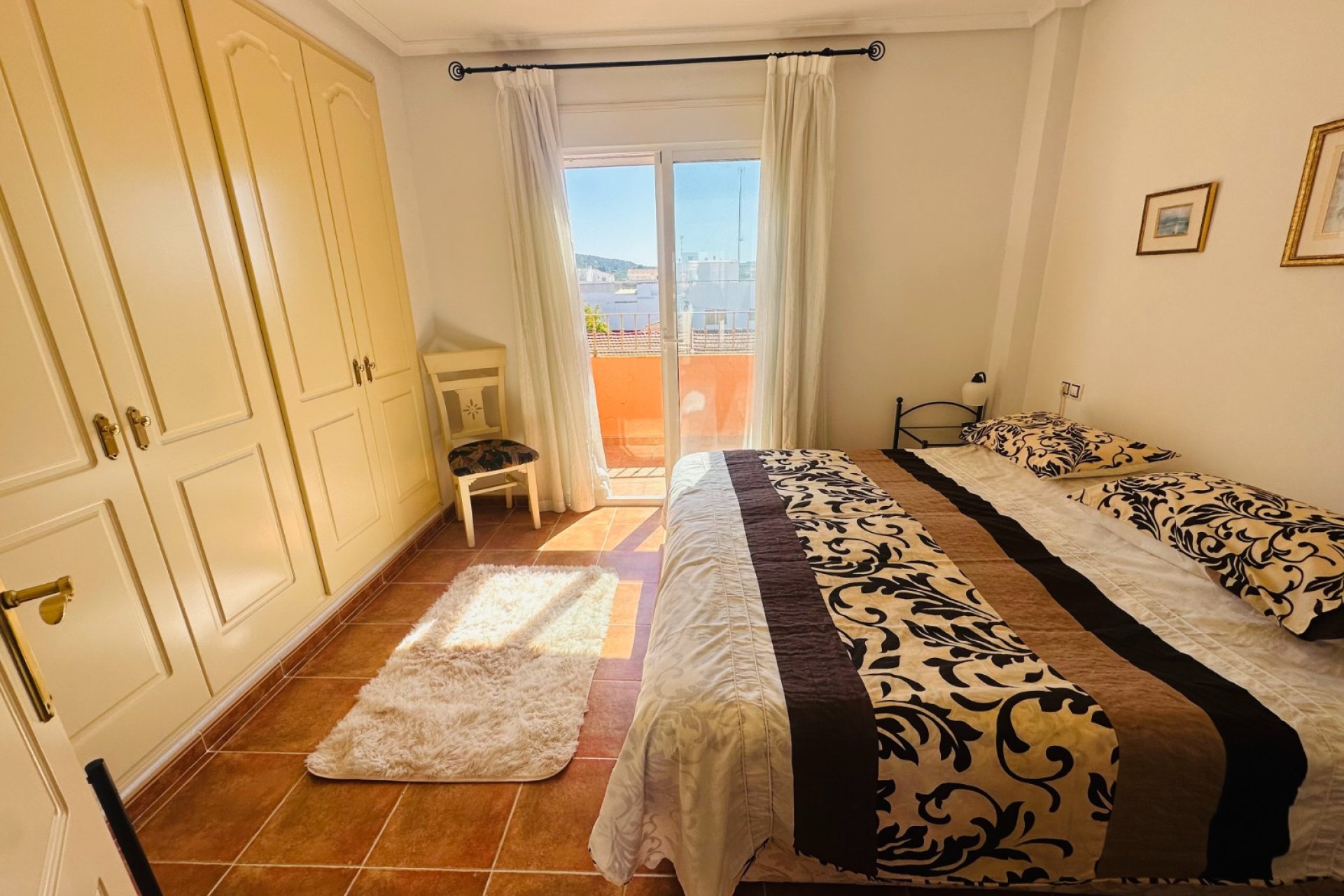 Resale - Town House -
Jacarilla - Inland