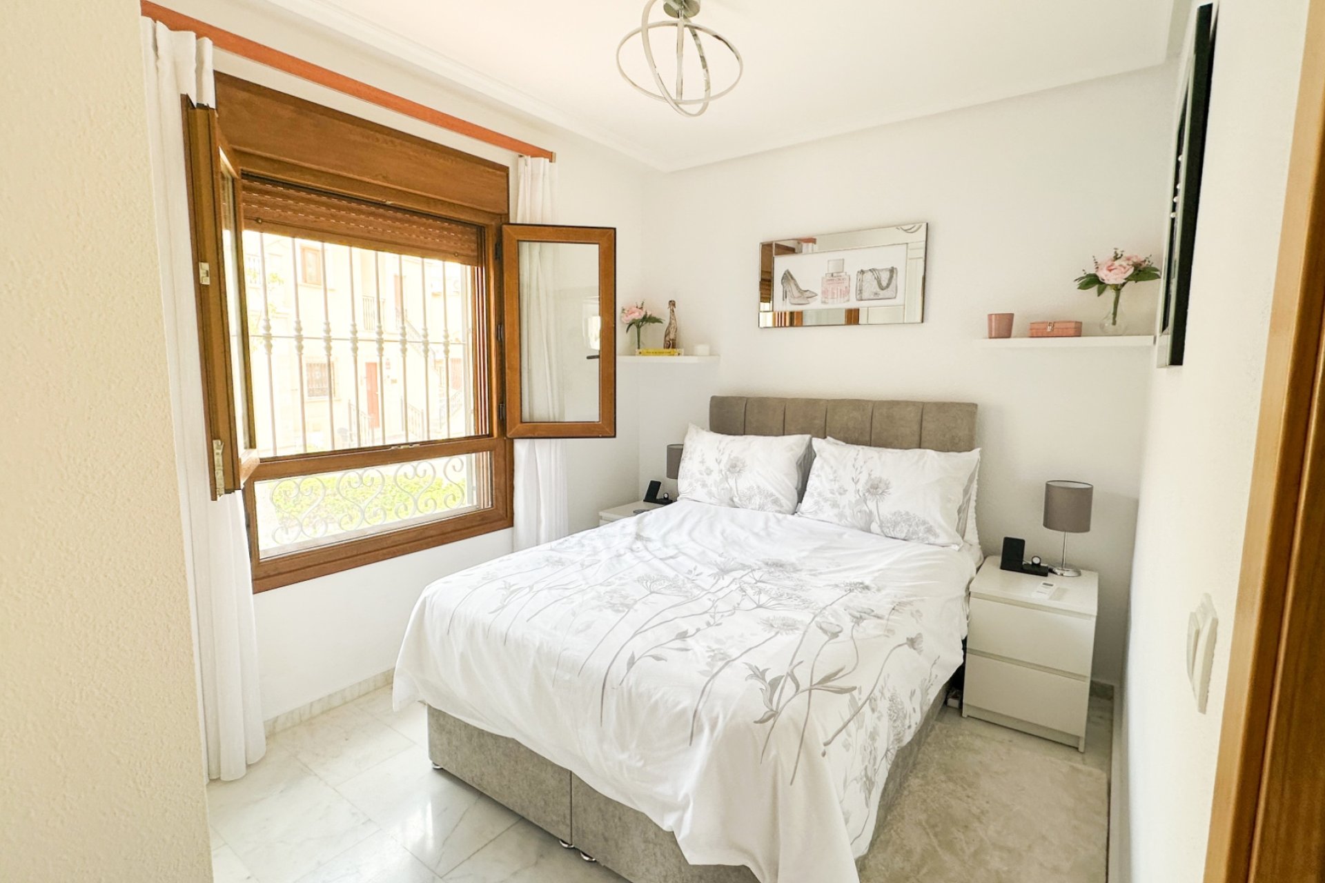 Resale - Town House -
La Finca Golf Resort - Inland