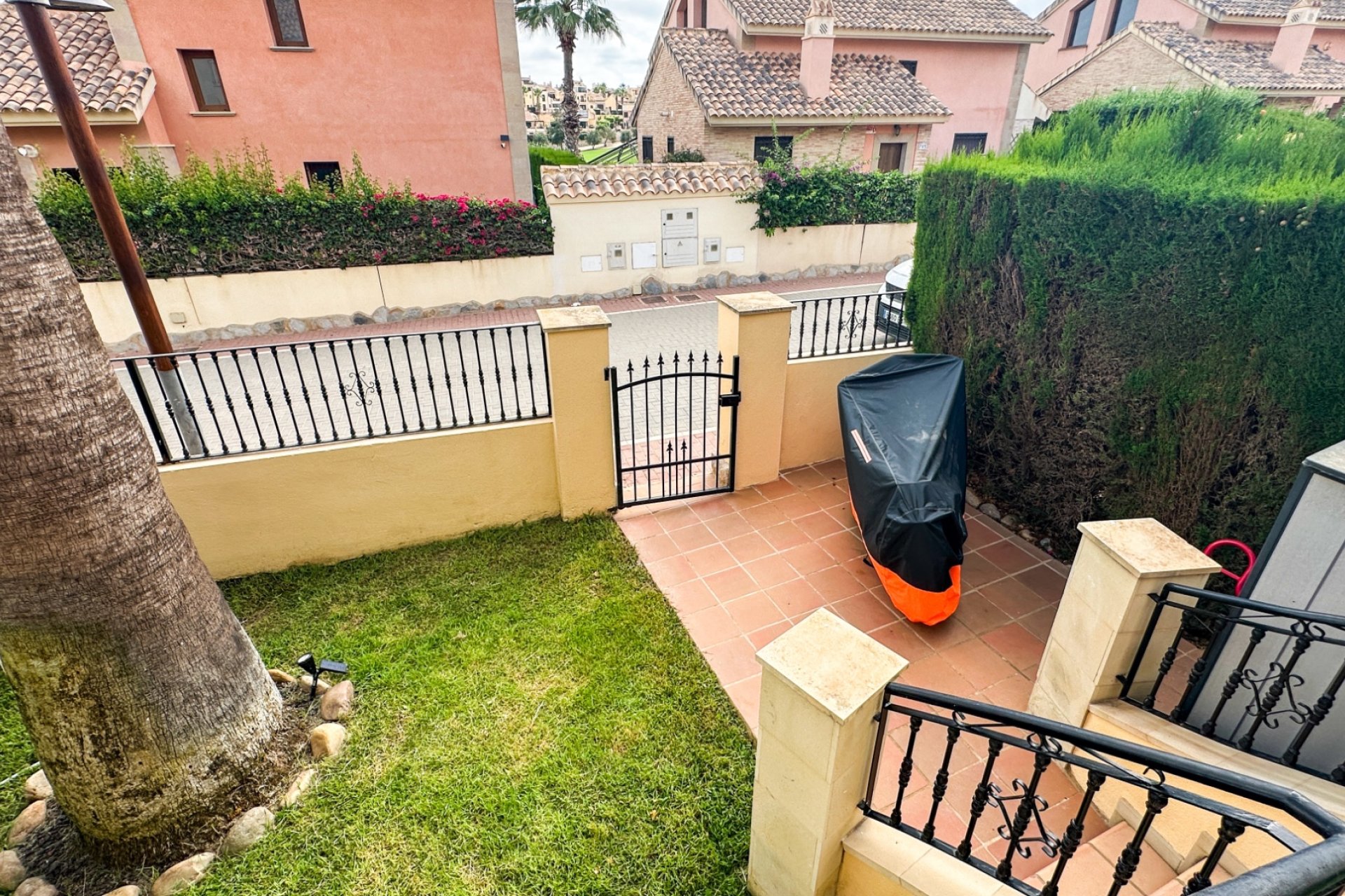 Resale - Town House -
La Finca Golf Resort - Inland