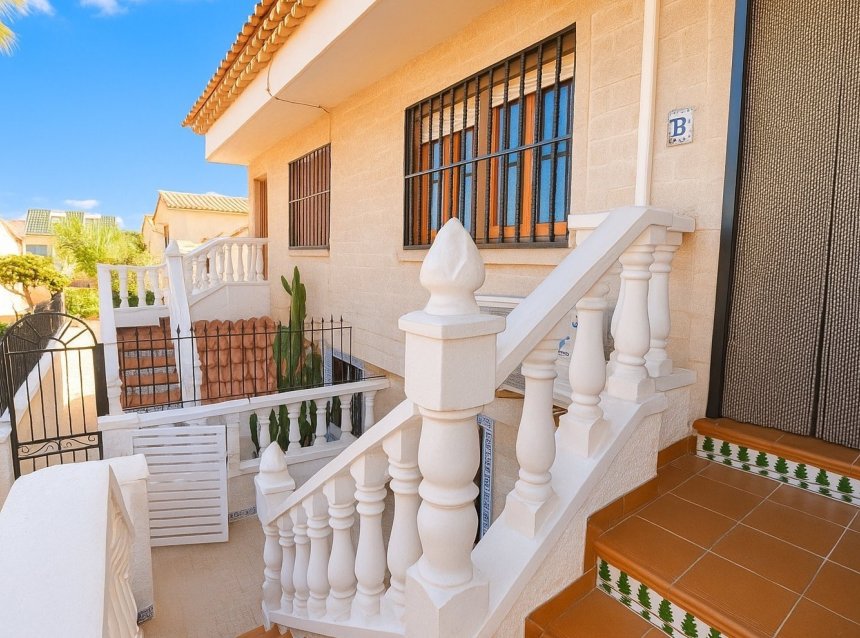 Resale - Town House -
La Mata - Costa Blanca