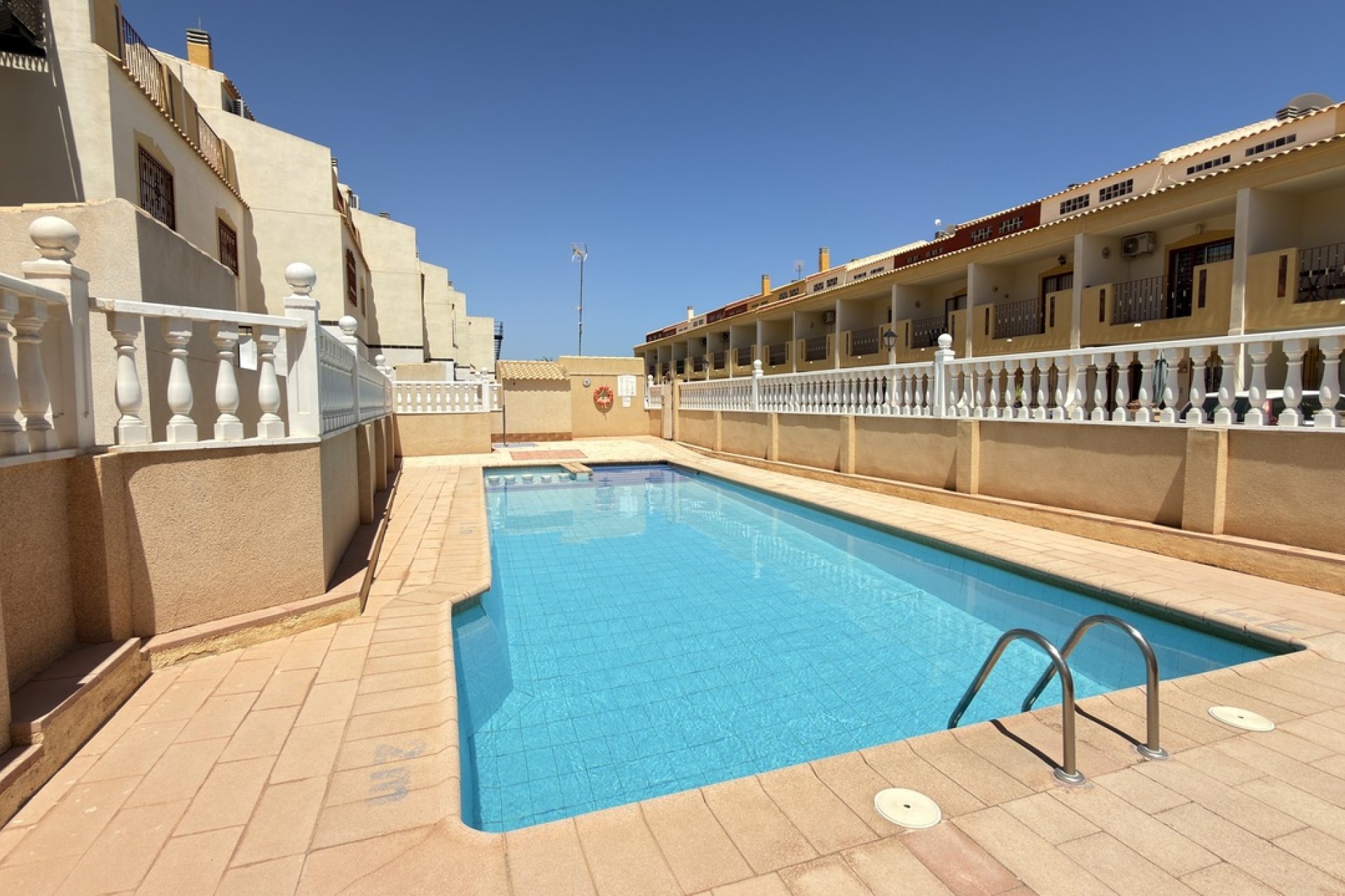 Resale - Town House -
La Zenia - Costa Blanca