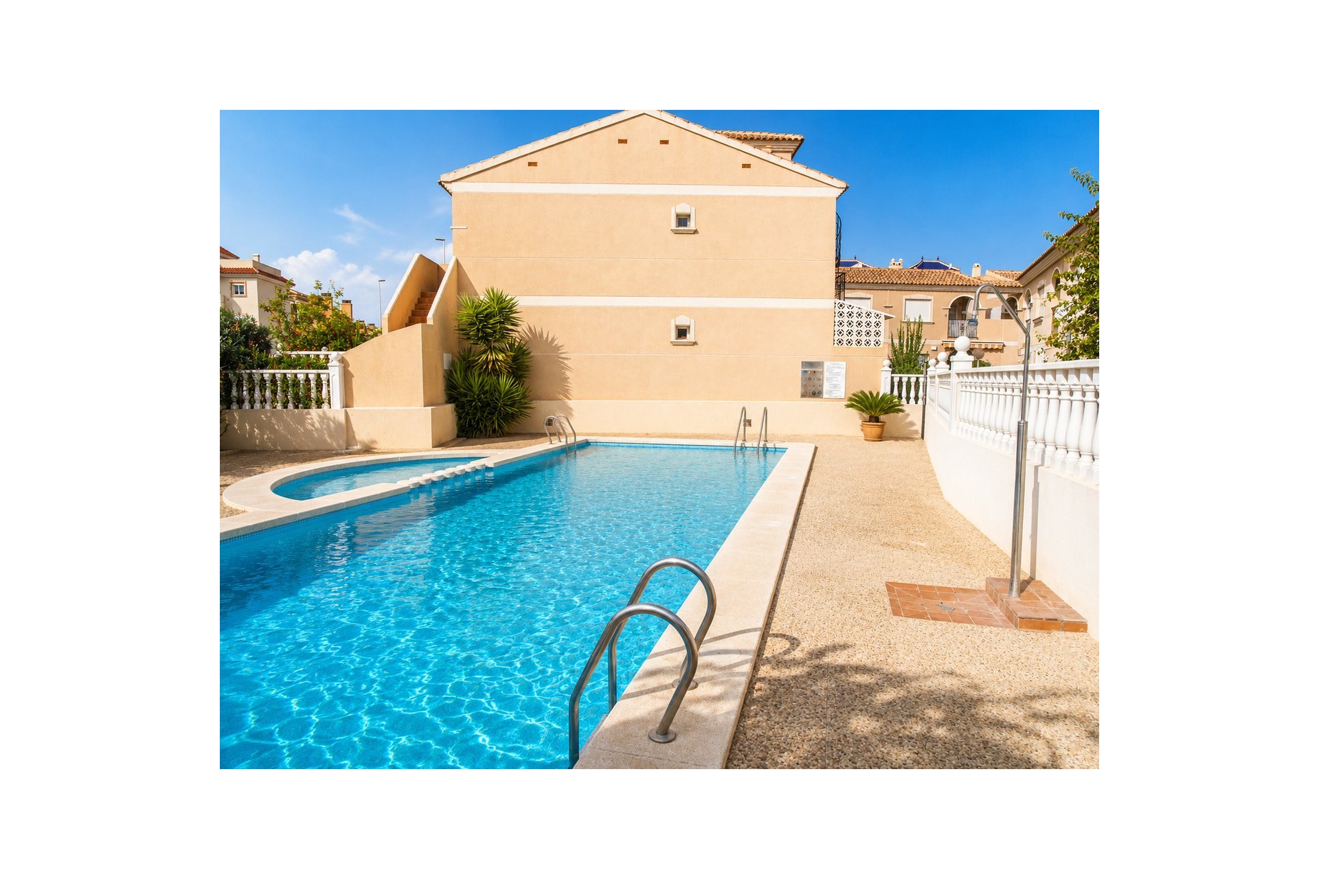 Resale - Town House -
La Zenia - Costa Blanca
