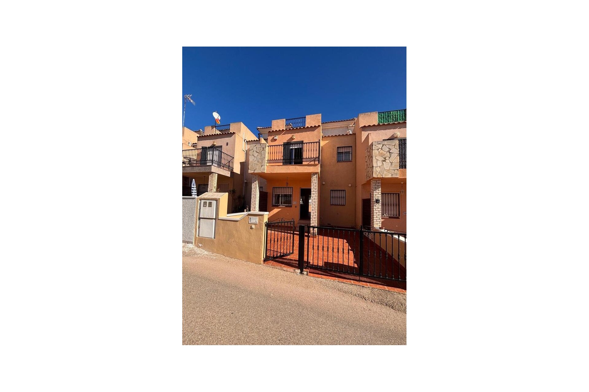 Resale - Town House -
Los Altos - Costa Blanca