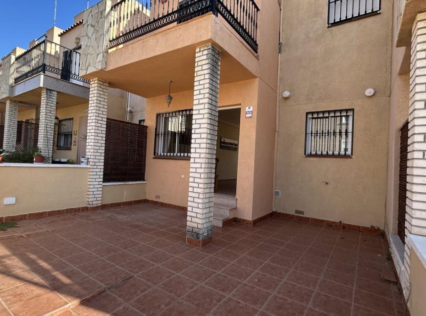 Resale - Town House -
Los Altos - Costa Blanca