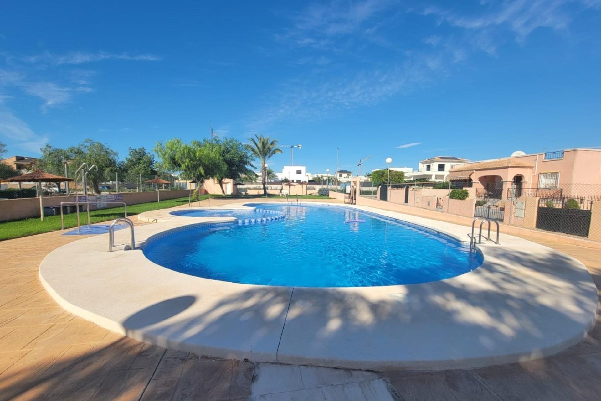 Resale - Town House -
Los Montesinos - Los Montesinos - Urb. La Herrada