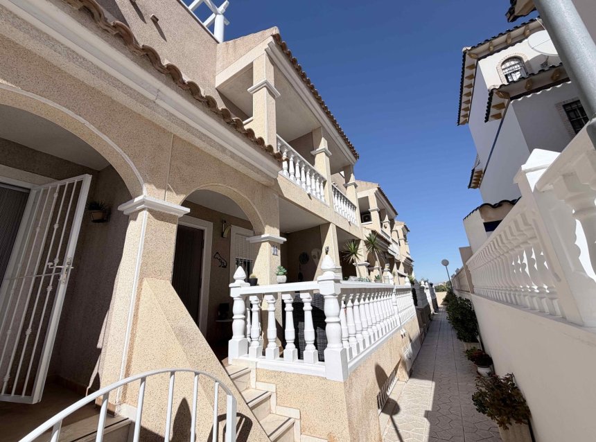 Resale - Town House -
Orihuela Costa - Costa Blanca