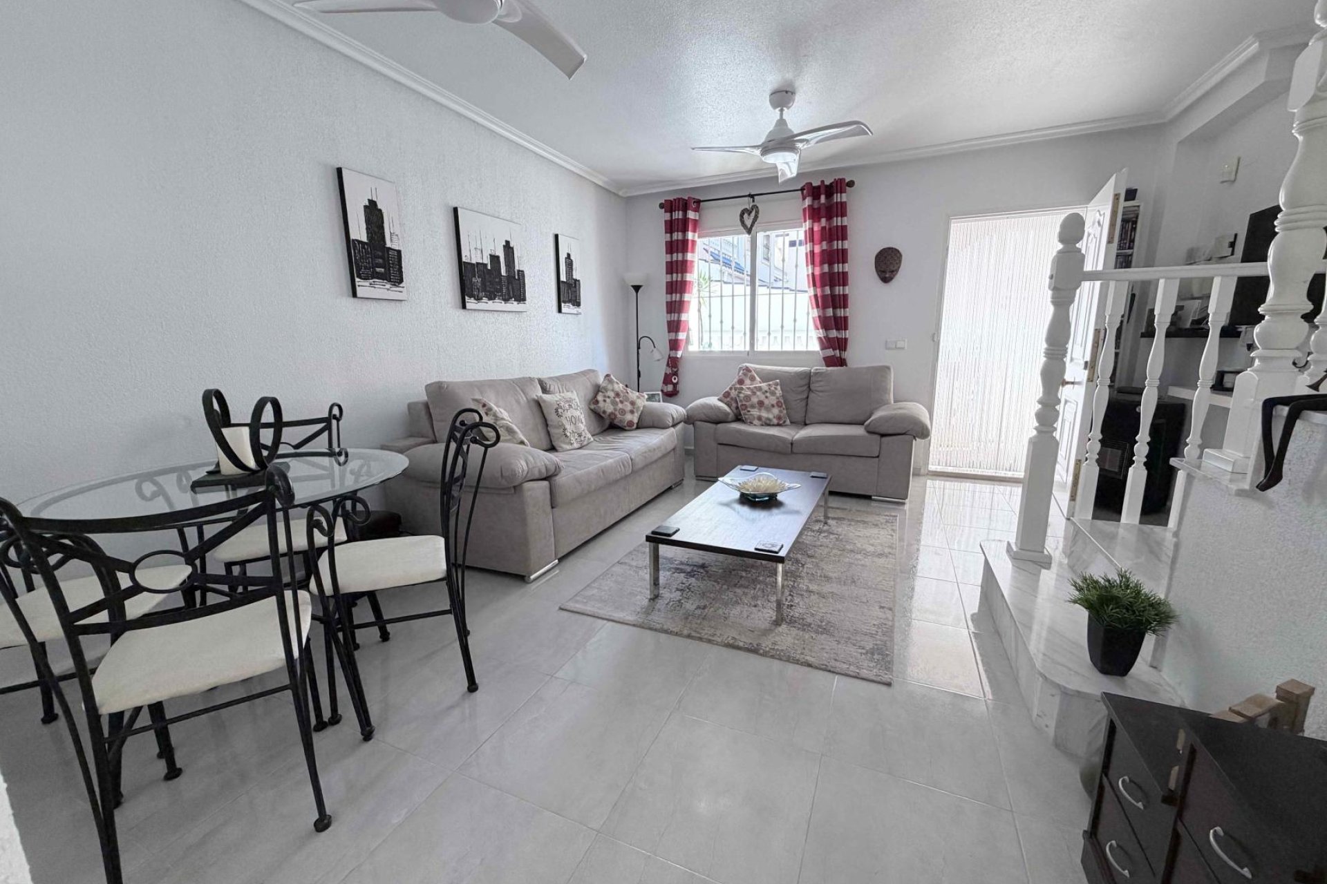 Resale - Town House -
Orihuela Costa - Costa Blanca