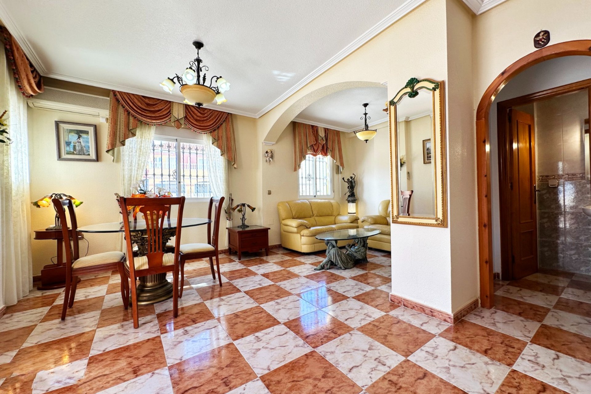 Resale - Town House -
Orihuela Costa - Costa Blanca