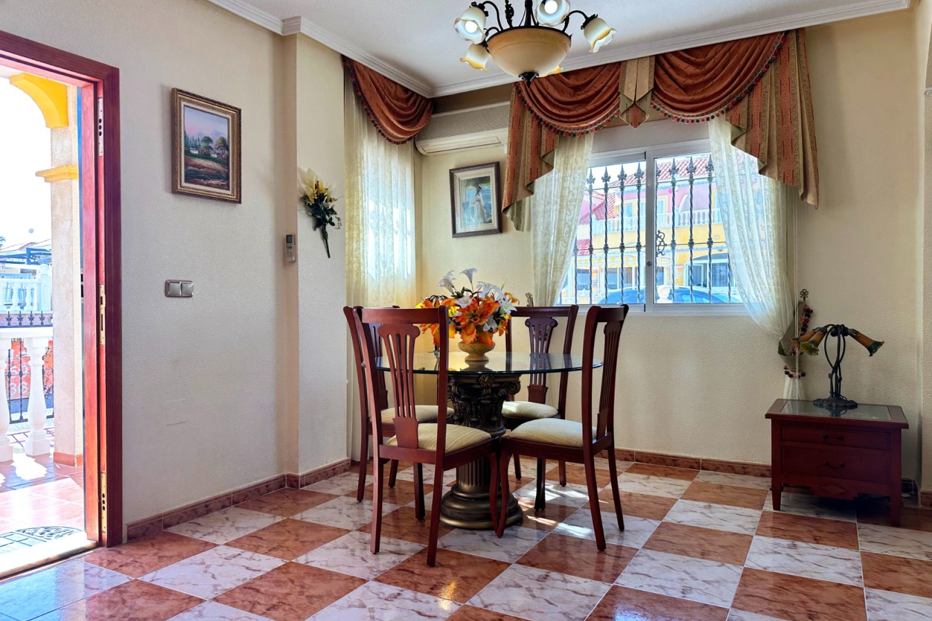 Resale - Town House -
Orihuela Costa - Costa Blanca