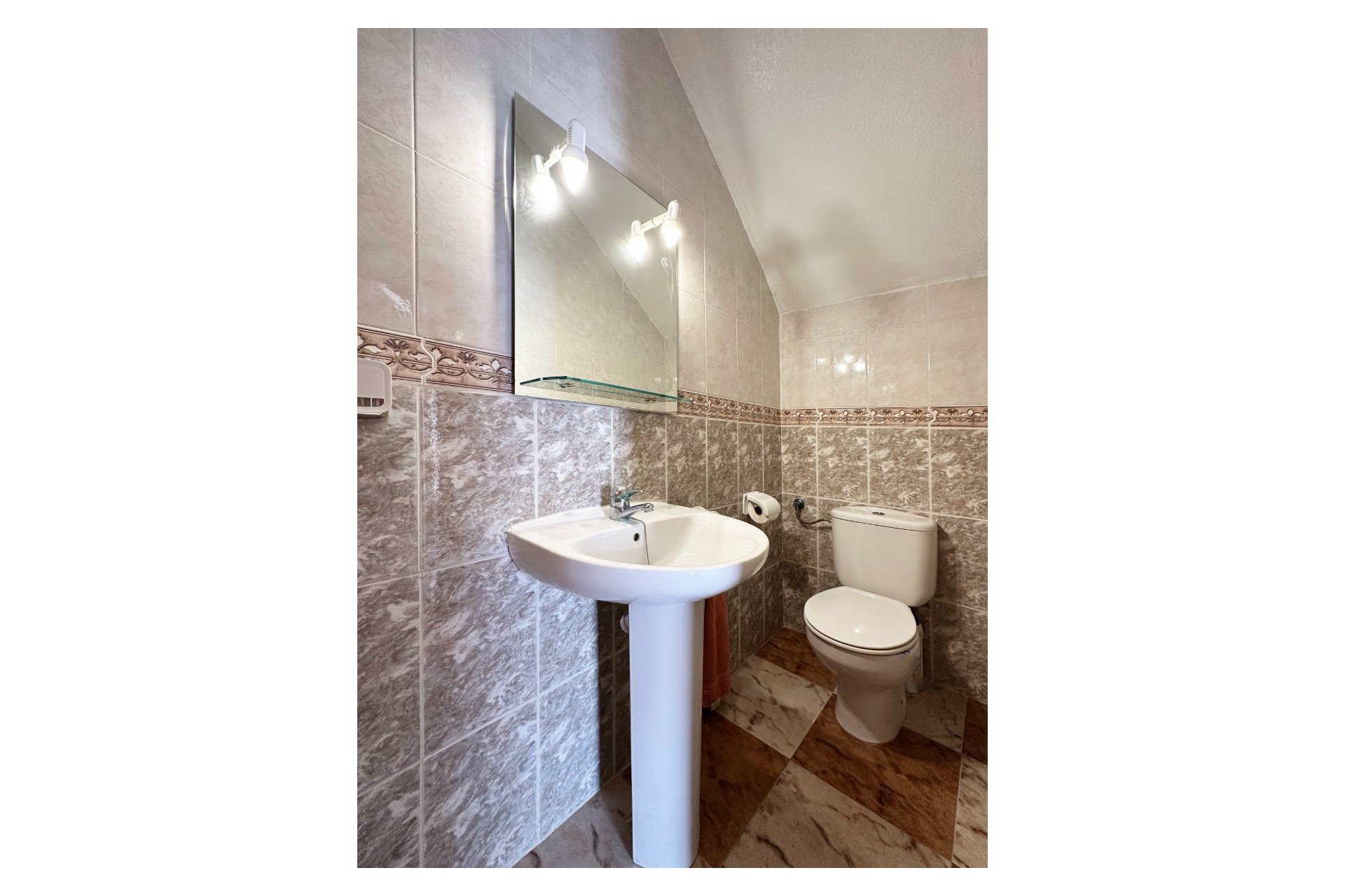 Resale - Town House -
Orihuela Costa - Costa Blanca