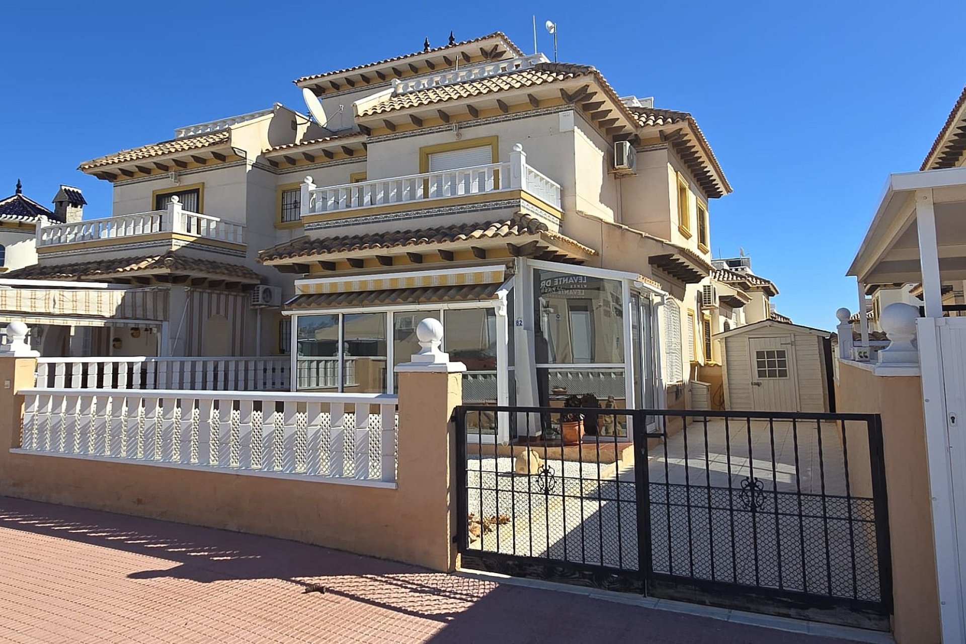 Resale - Town House -
Orihuela Costa - Costa Blanca