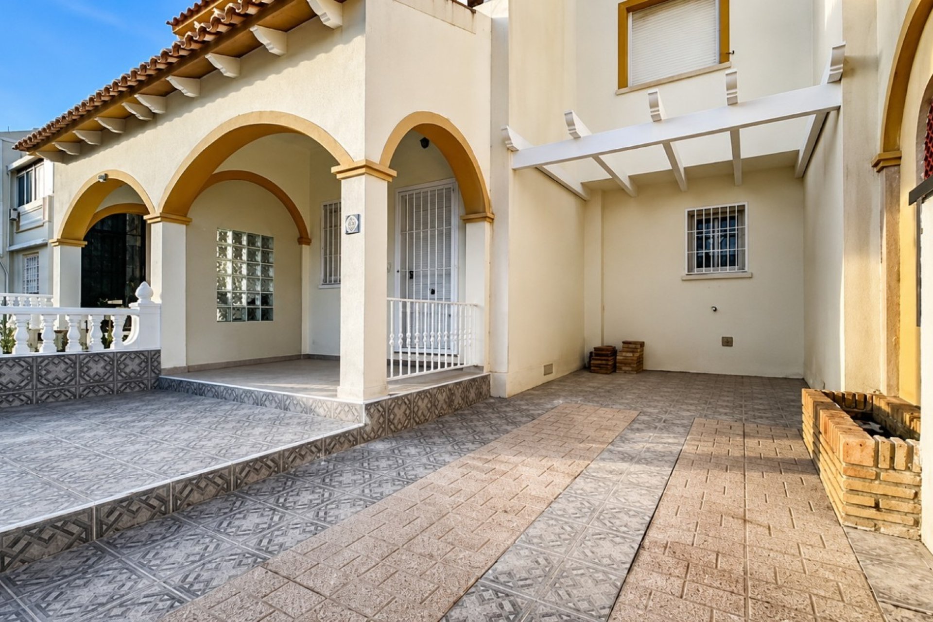Resale - Town House -
Orihuela Costa - Costa Blanca