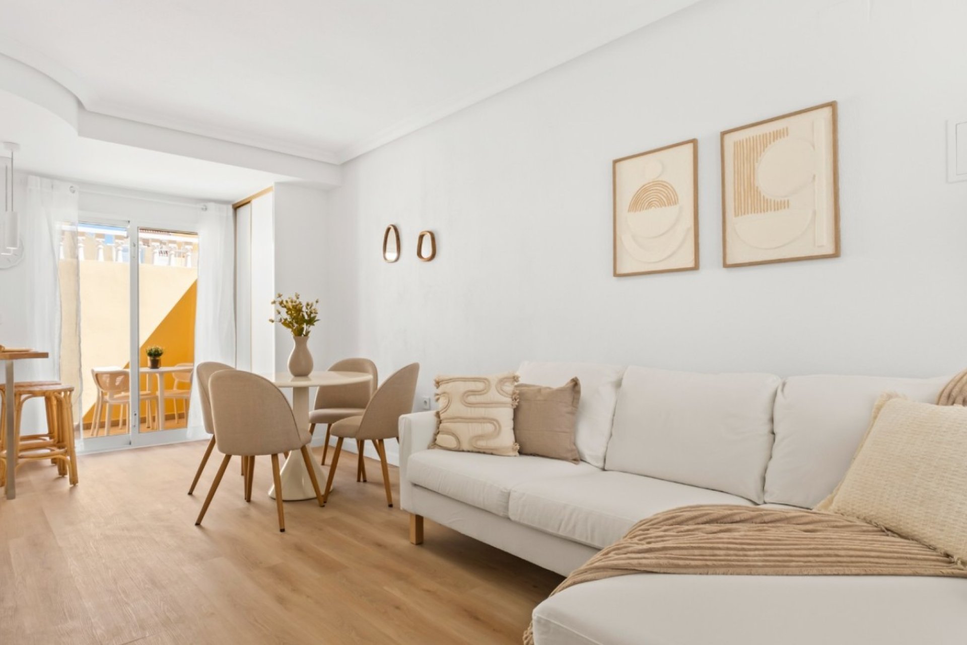Resale - Town House -
Orihuela Costa - Costa Blanca