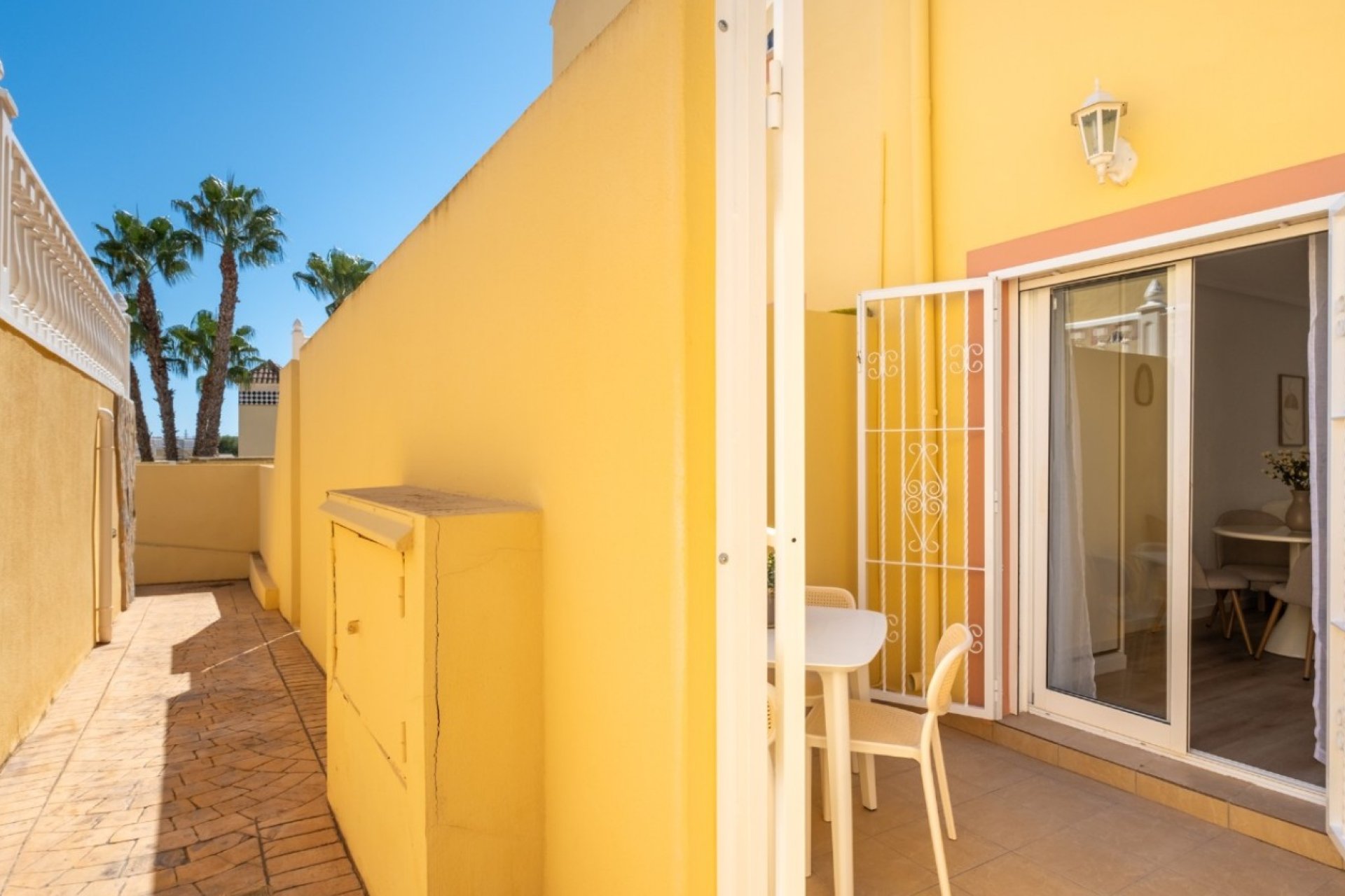 Resale - Town House -
Orihuela Costa - Costa Blanca