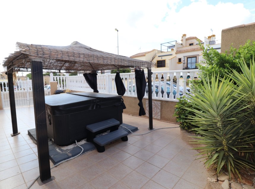Resale - Town House -
Orihuela Costa - Costa Blanca