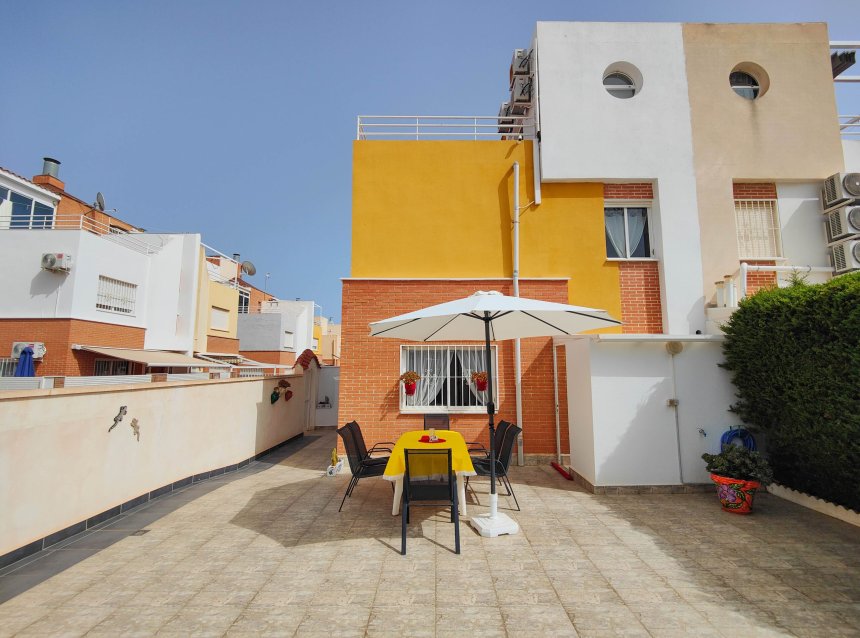Resale - Town House -
Orihuela Costa - Costa Blanca