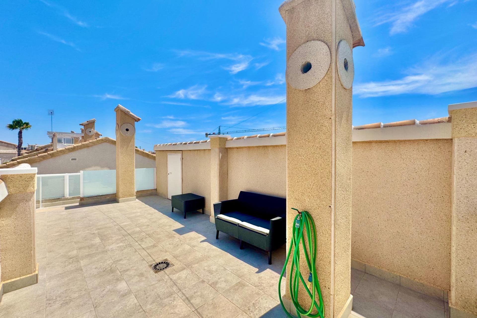 Resale - Town House -
Orihuela Costa - La Florida