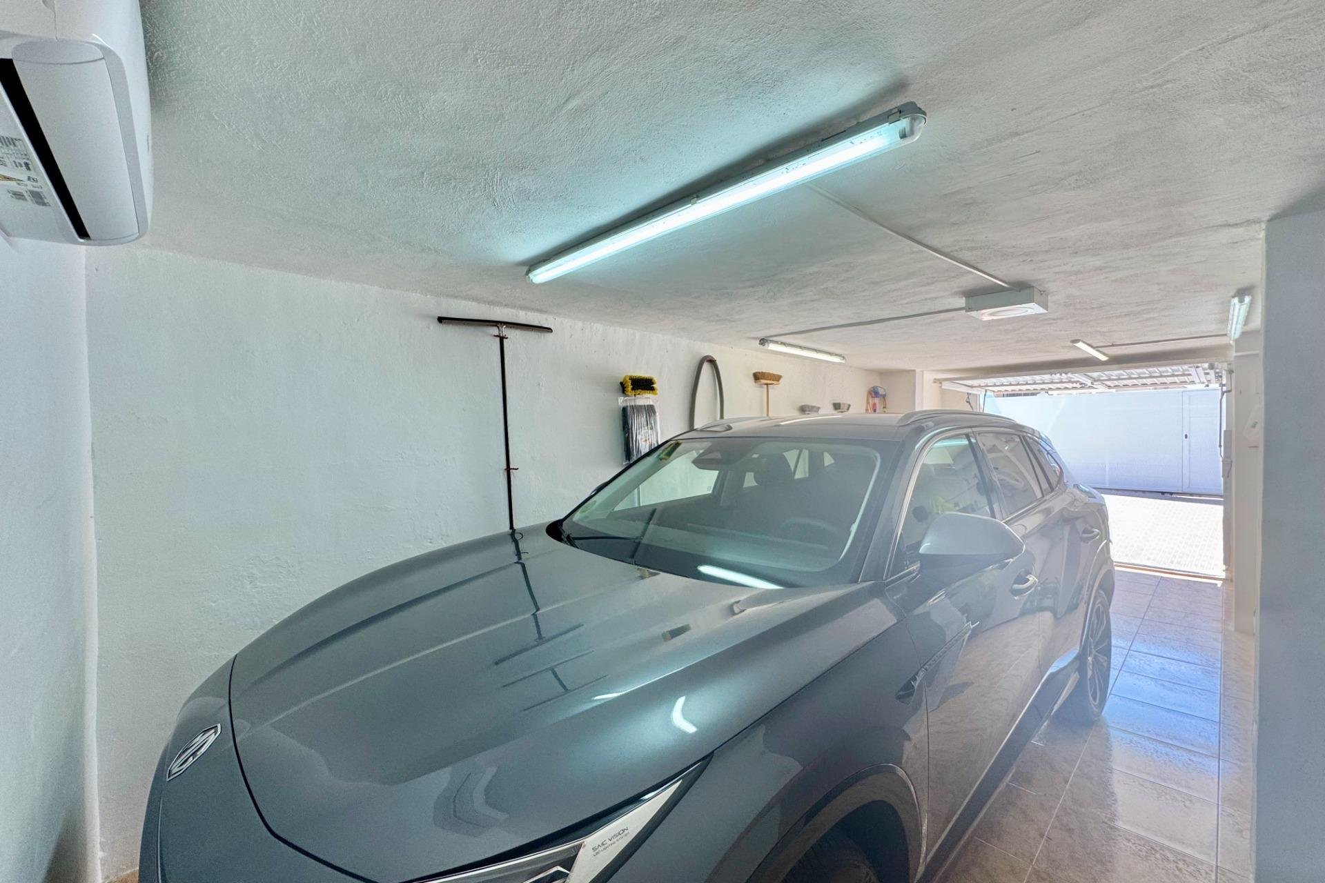 Resale - Town House -
Orihuela Costa - La Florida