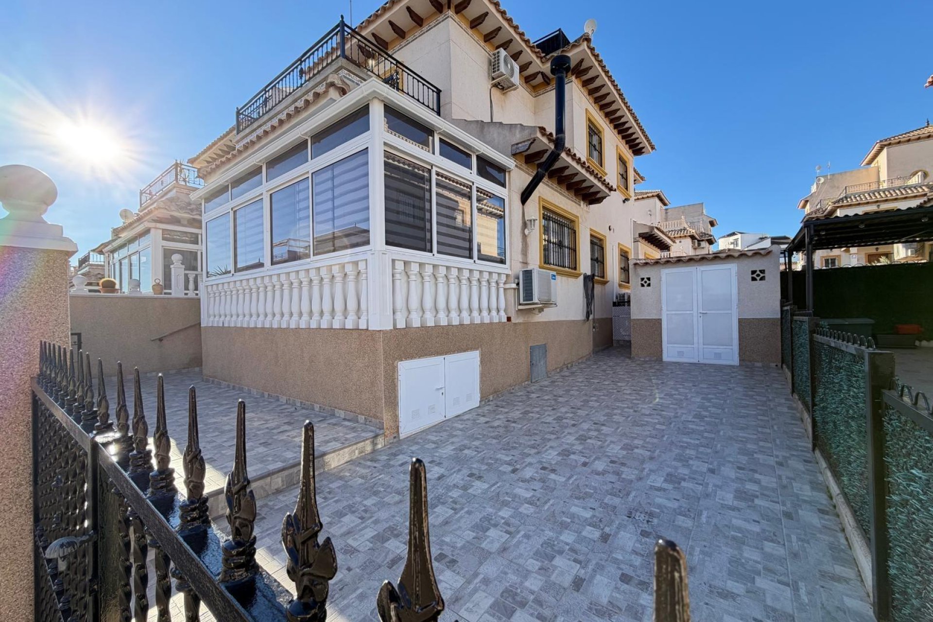 Resale - Town House -
Orihuela Costa - Las Filipinas
