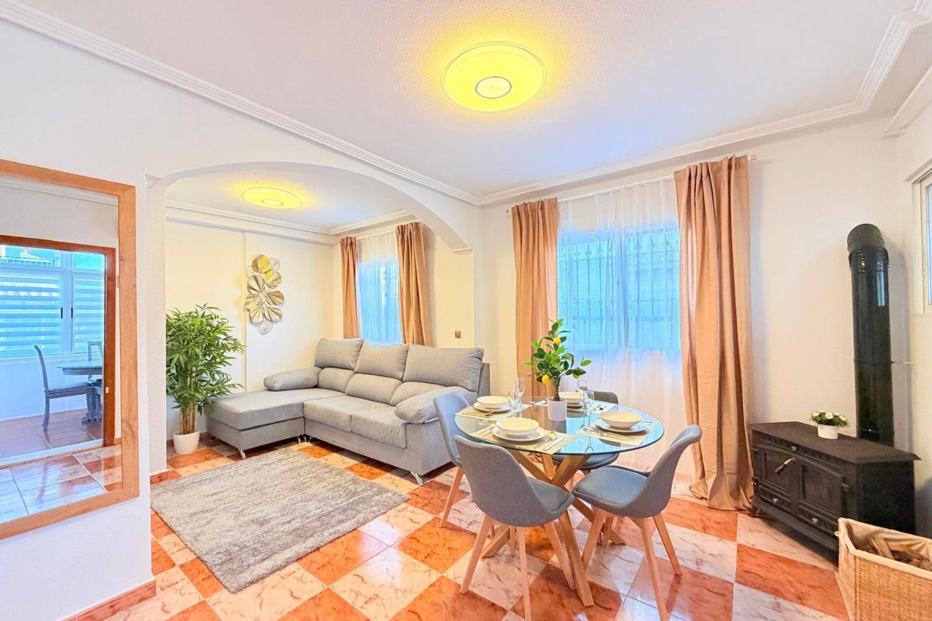 Resale - Town House -
Orihuela Costa - Las Filipinas