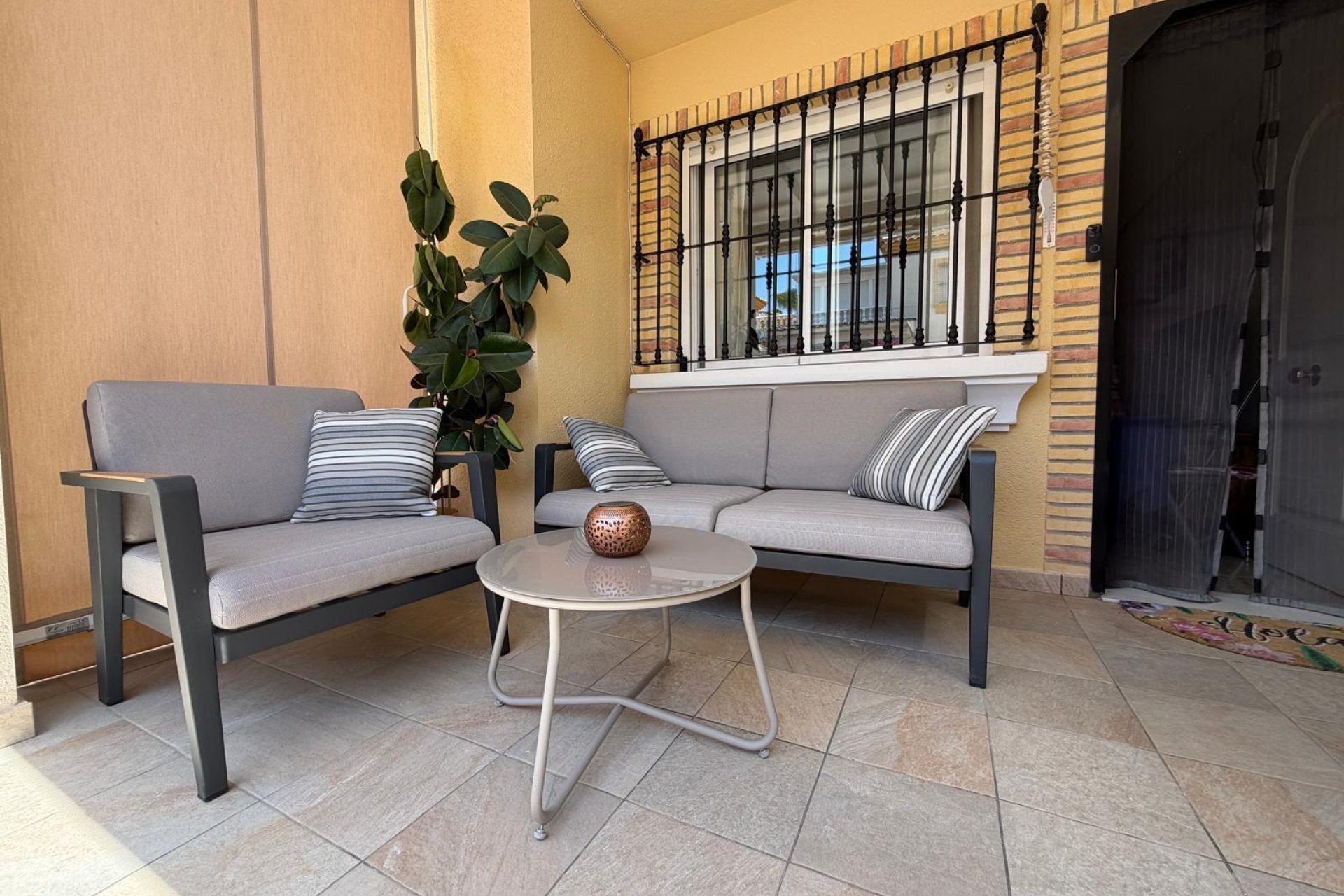 Resale - Town House -
Orihuela Costa - Los Dolses