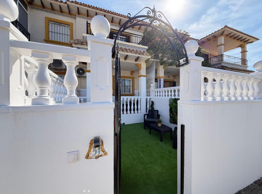 Resale - Town House -
Orihuela Costa - Rocio Del Mar