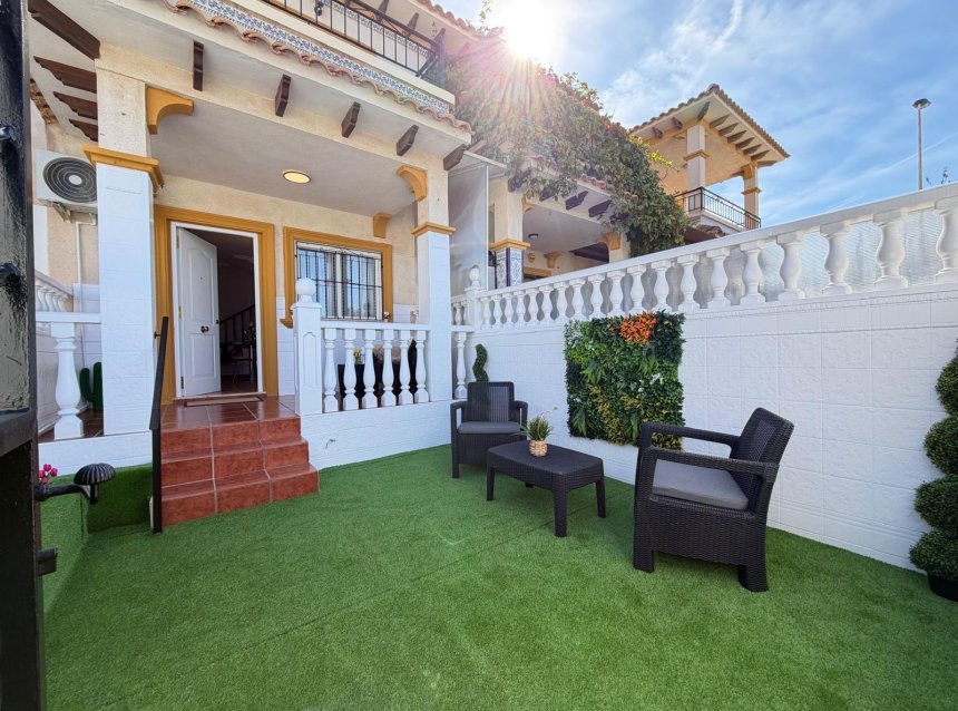 Resale - Town House -
Orihuela Costa - Rocio Del Mar