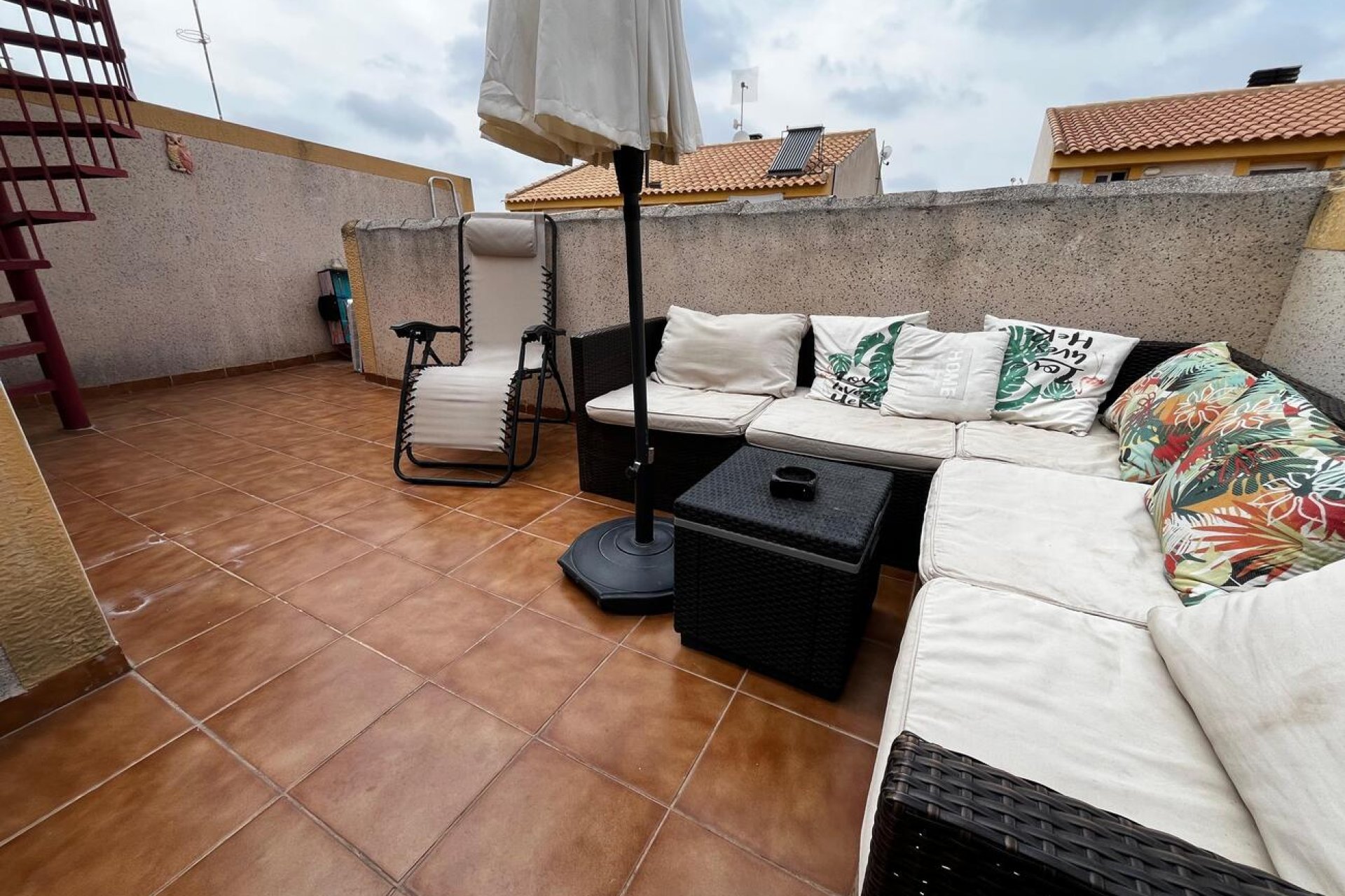 Resale - Town House Penthouse -
Torrevieja - La Florida