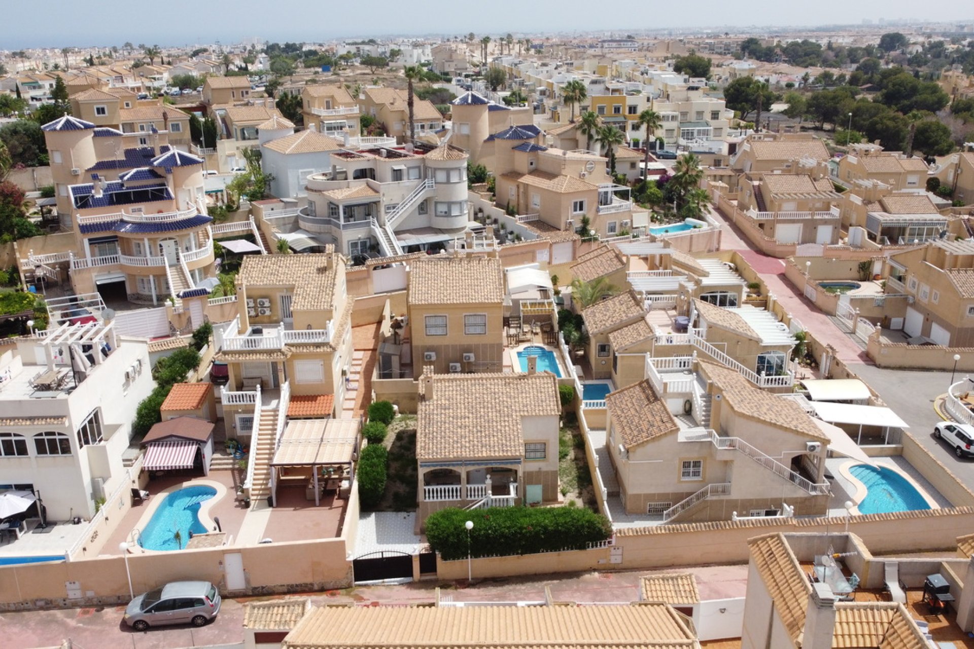 Resale - Town House Penthouse -
Torrevieja - La Florida